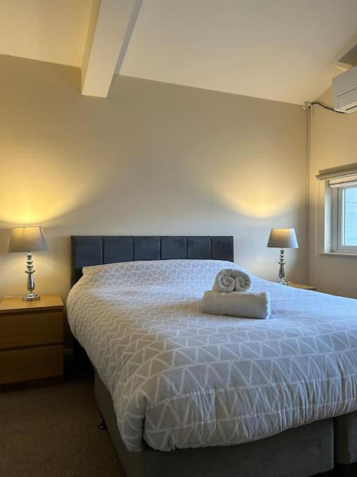 Great House + air conditioning + free car parking view 3