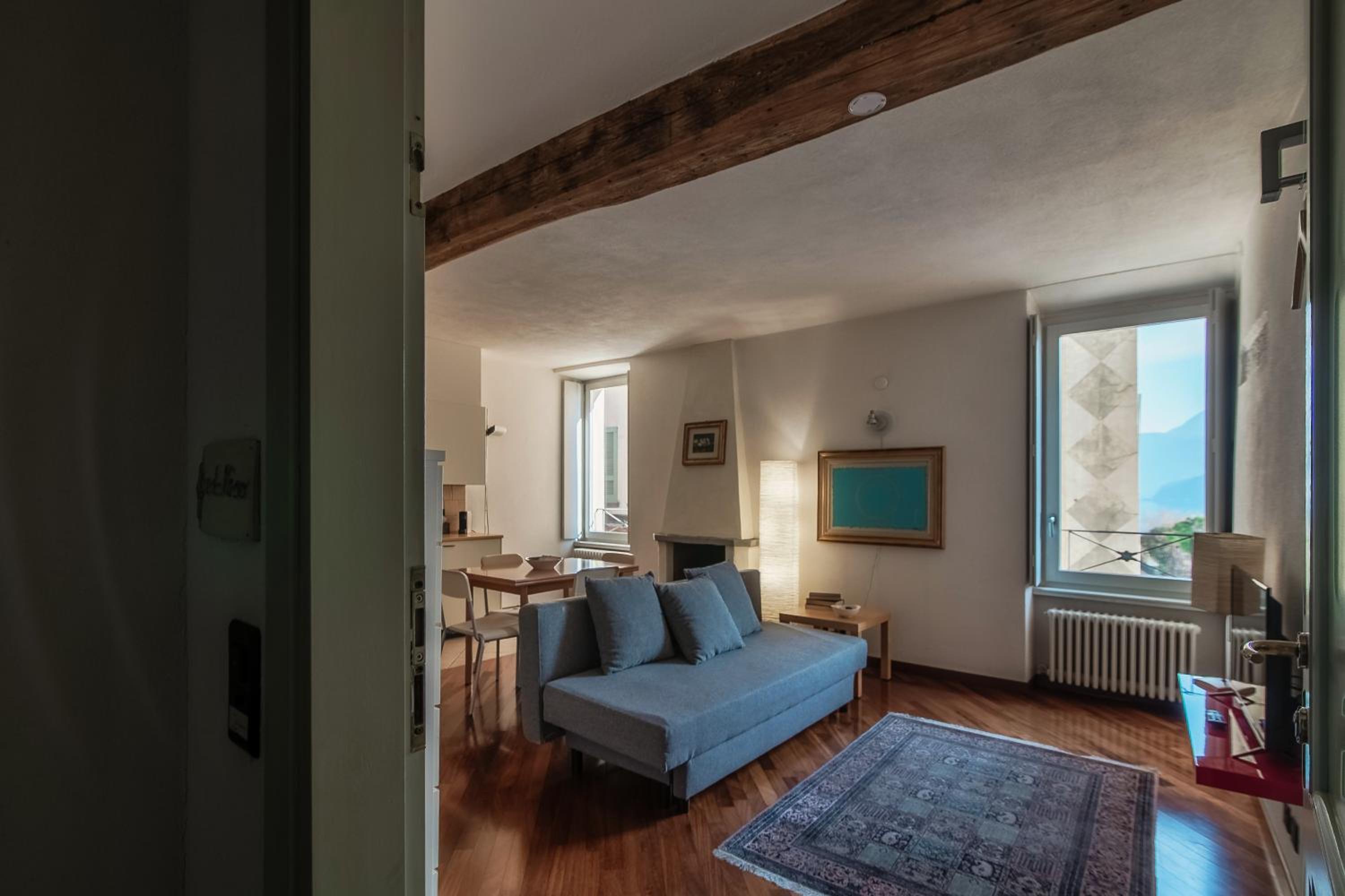 SIN4 Apartments by Quokka 360 - overlooking the lake - FAI heritage in Morcote