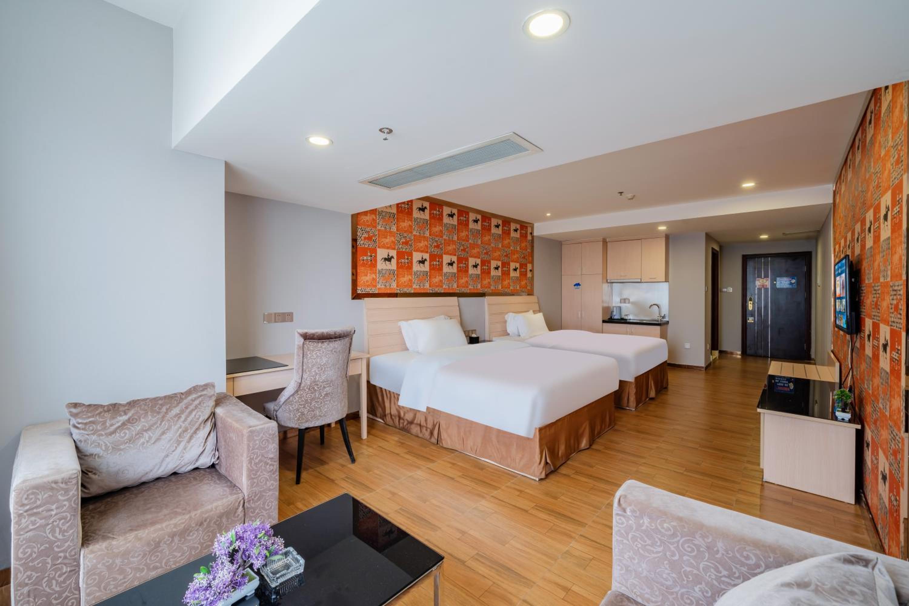 April Fair Duplex Apartment Guagnzhou South Railway Station Min Jie Branch