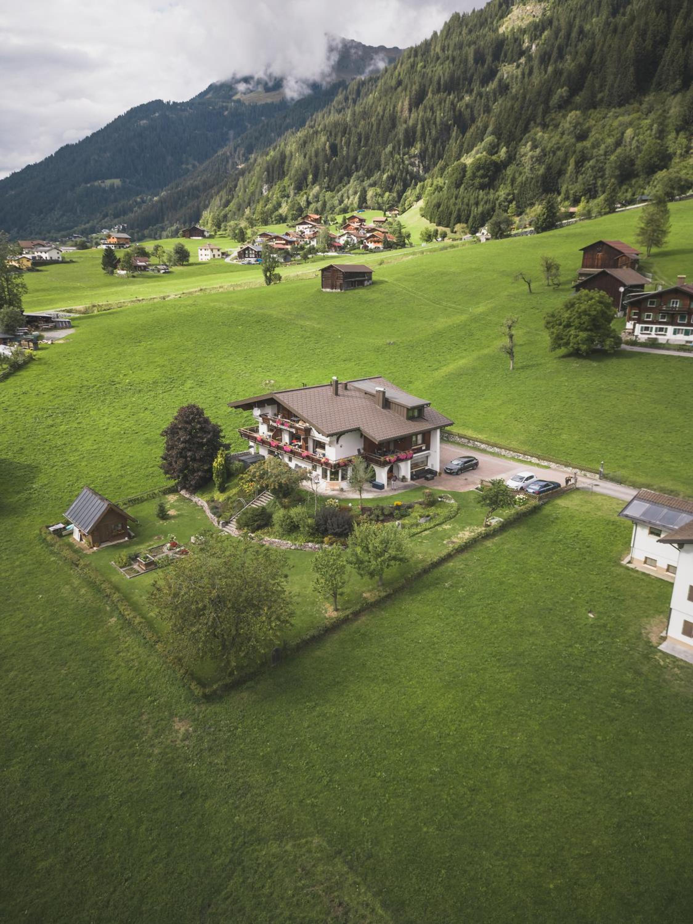 Hotel Sonnenhang Montafon