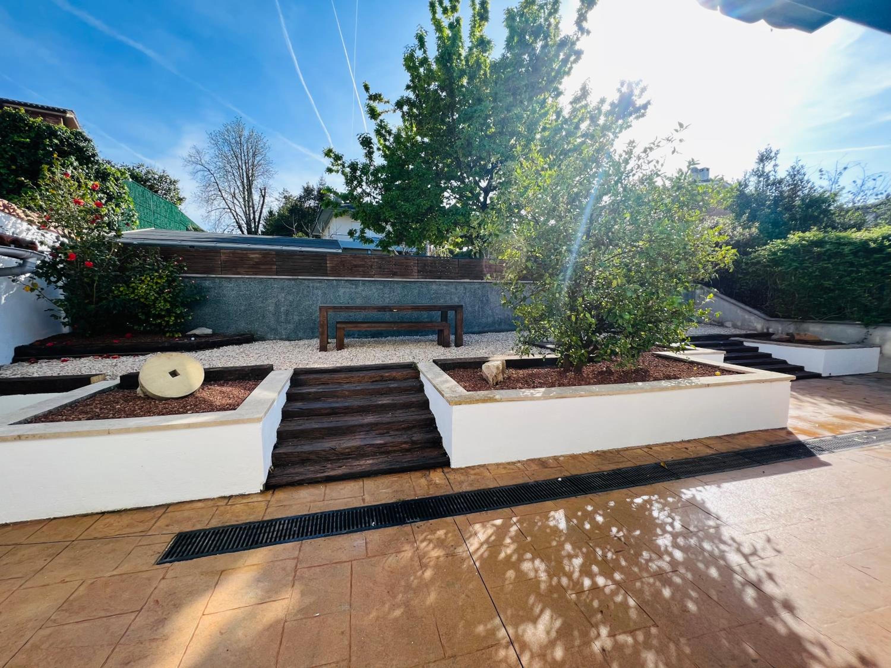 Loreartean by Basque Homes