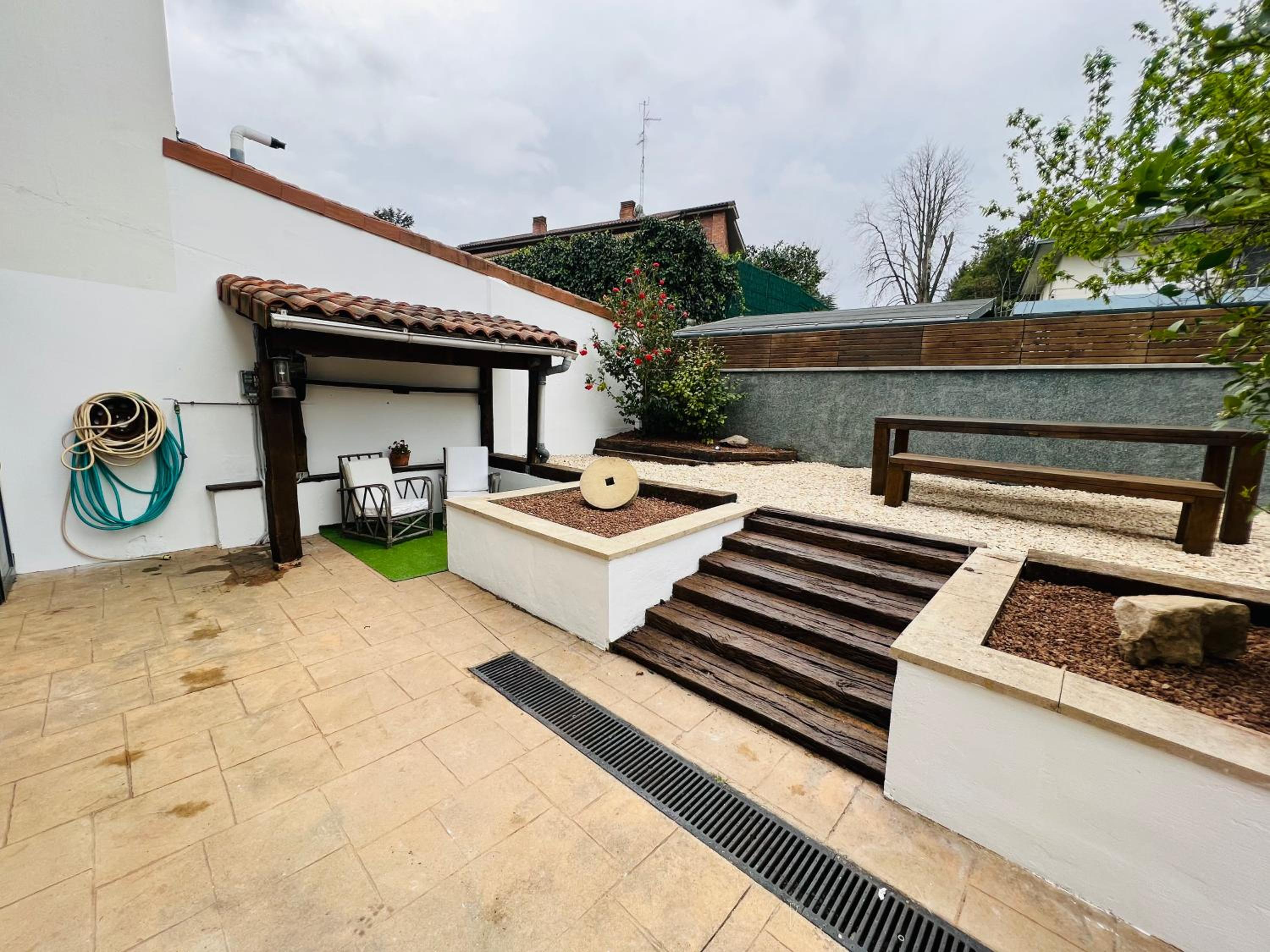 Loreartean by Basque Homes