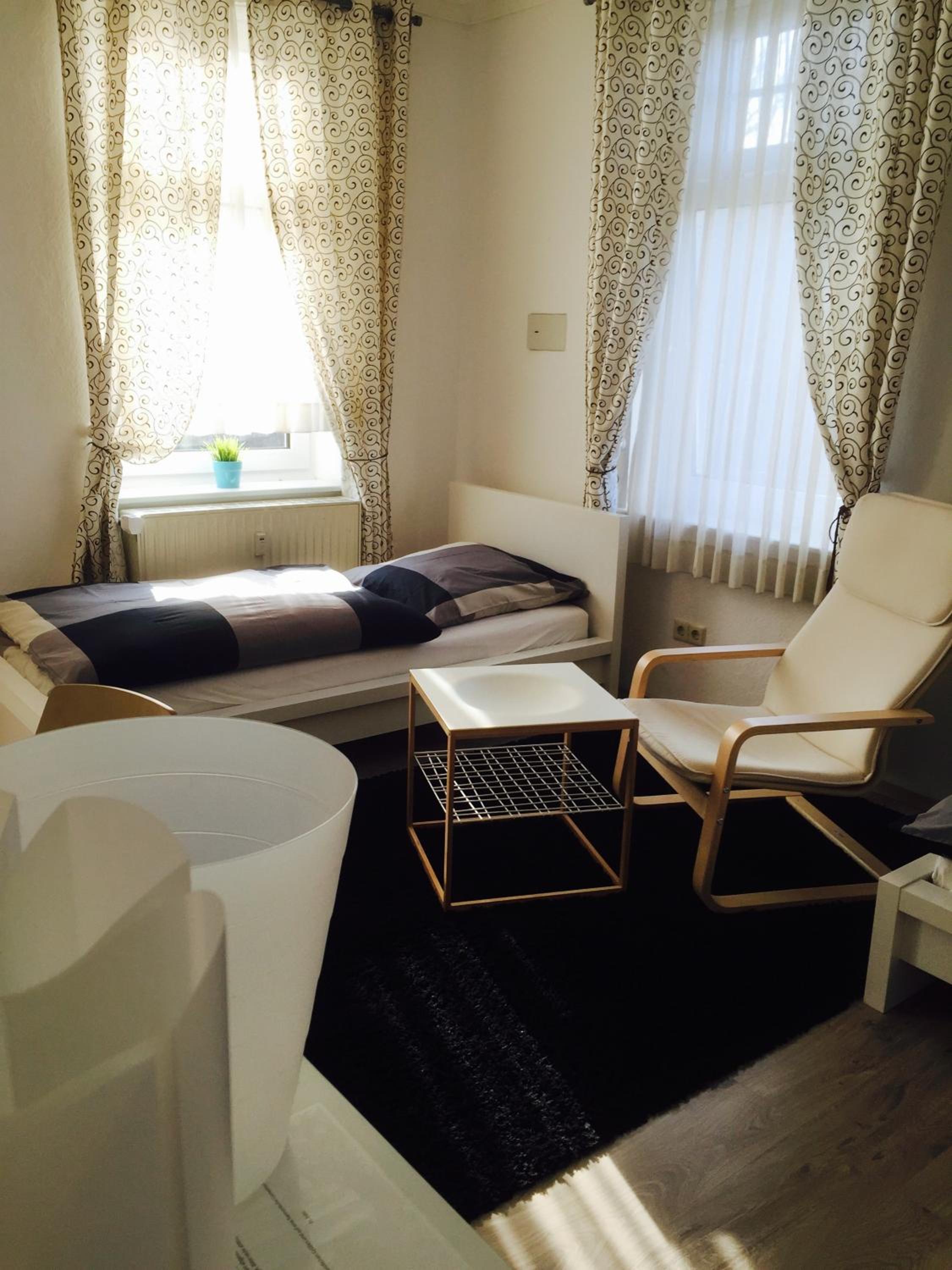 Rael-Boardinghouse