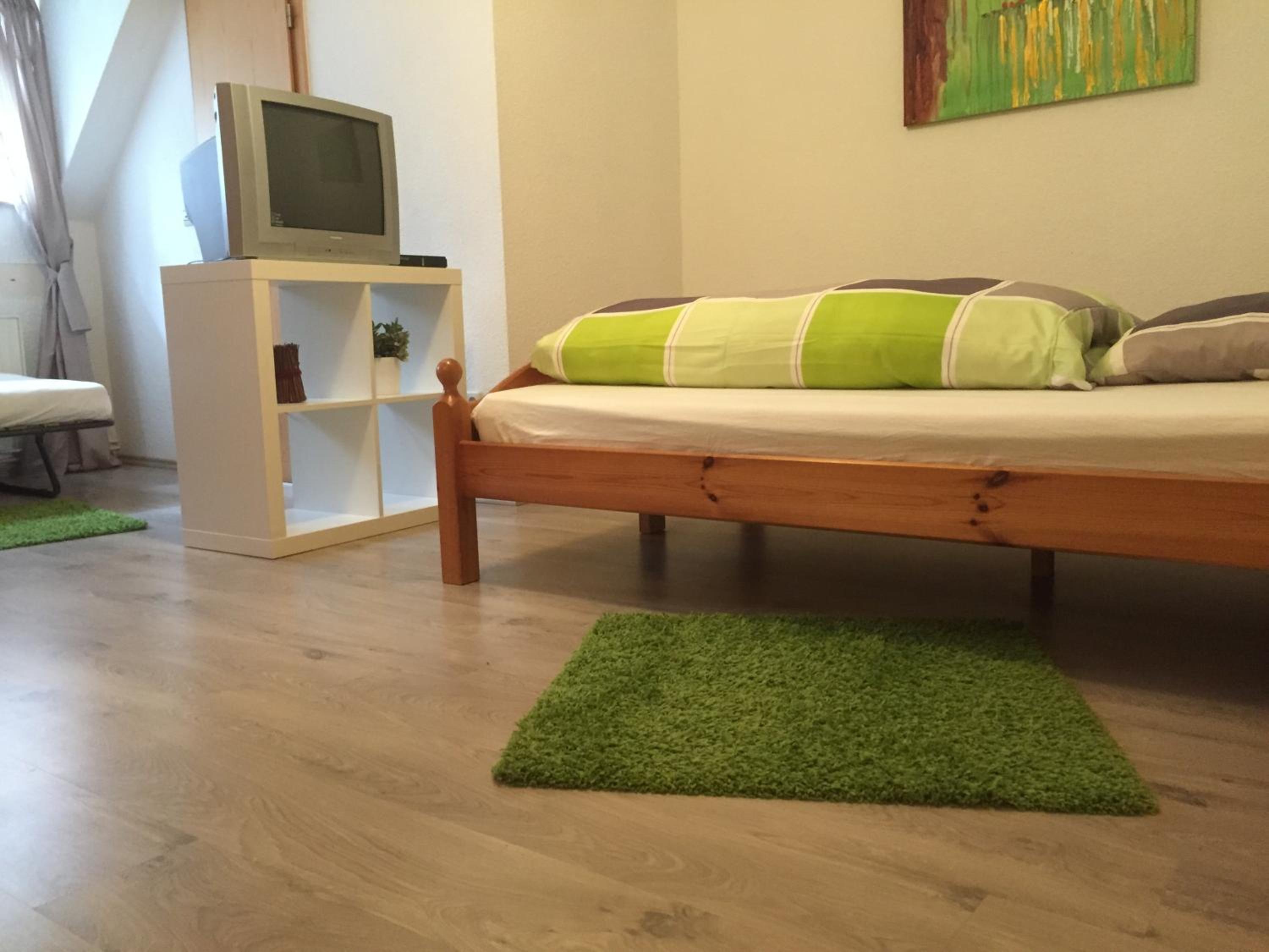Rael-Boardinghouse