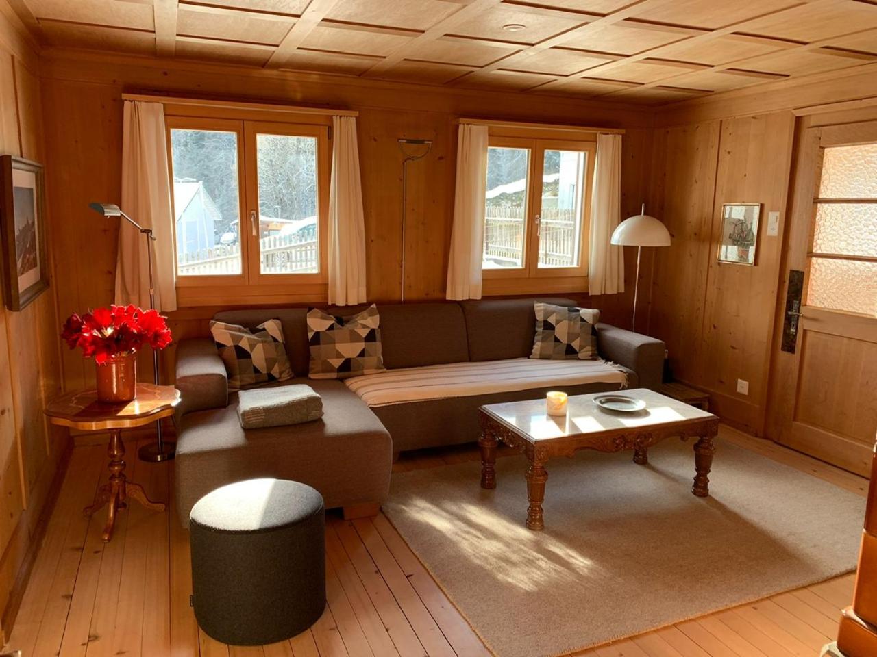 Charmantes Alpen-Appartement in Conters, Davos-Parsenn