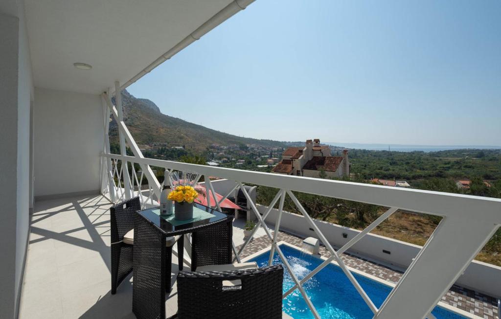 Villa Irresistible
