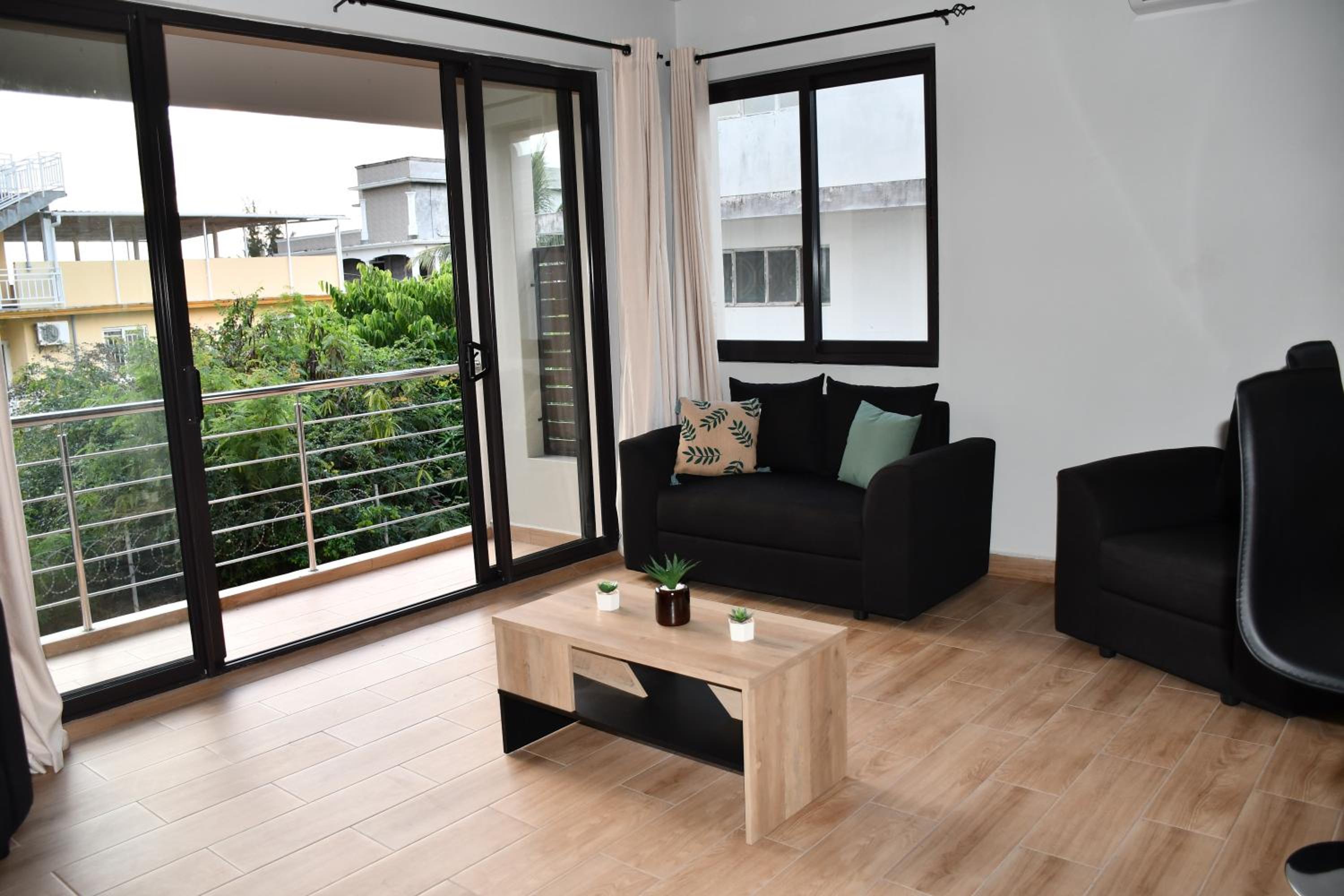 Bel appartement proche de la plage Trou Aux Biches view 4