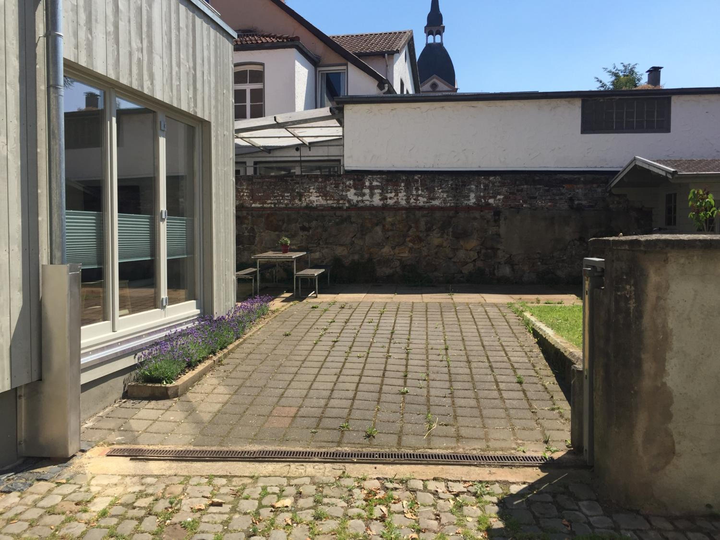 Photo 28