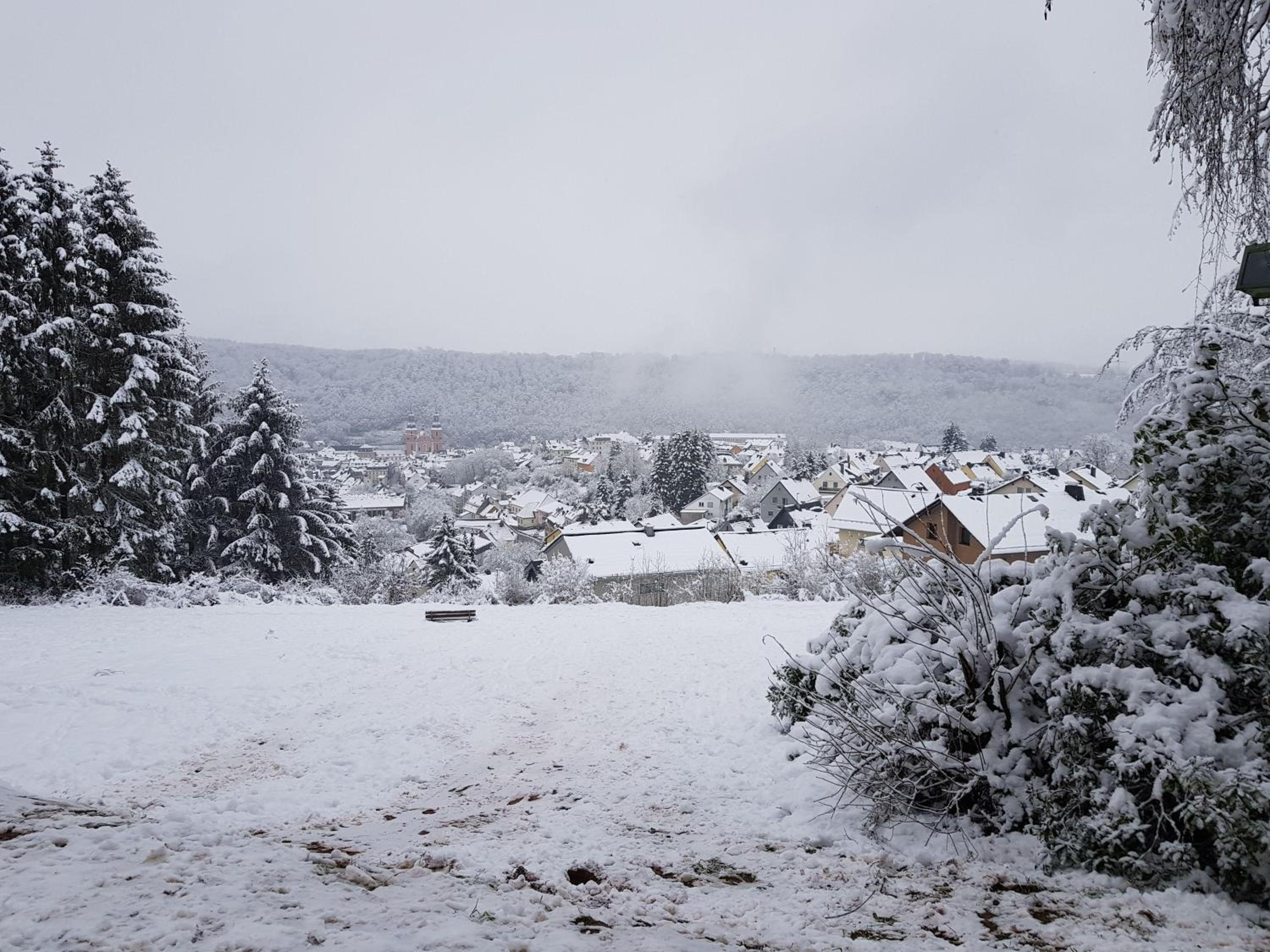 Ferienwohnung-Pruemtalblick