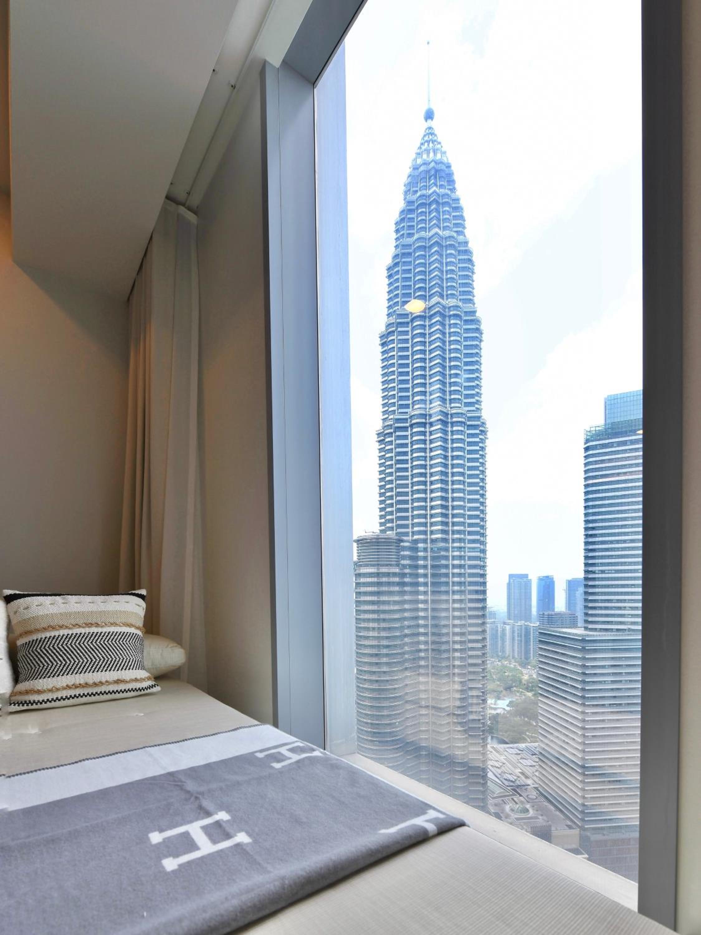 Tropicana The Residences - KLCC VIEW Luxury Apartment Collections