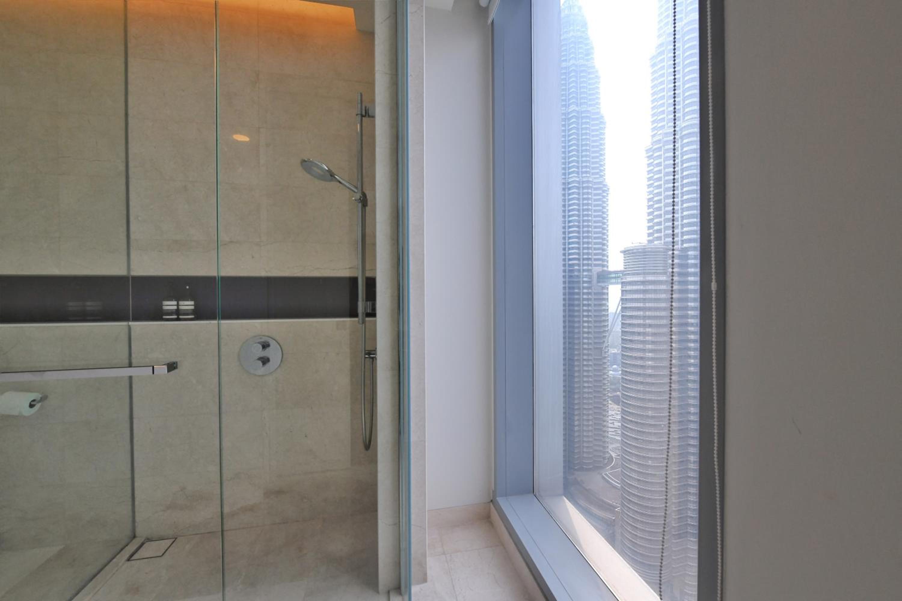 Tropicana The Residences - KLCC VIEW Luxury Apartment Collections