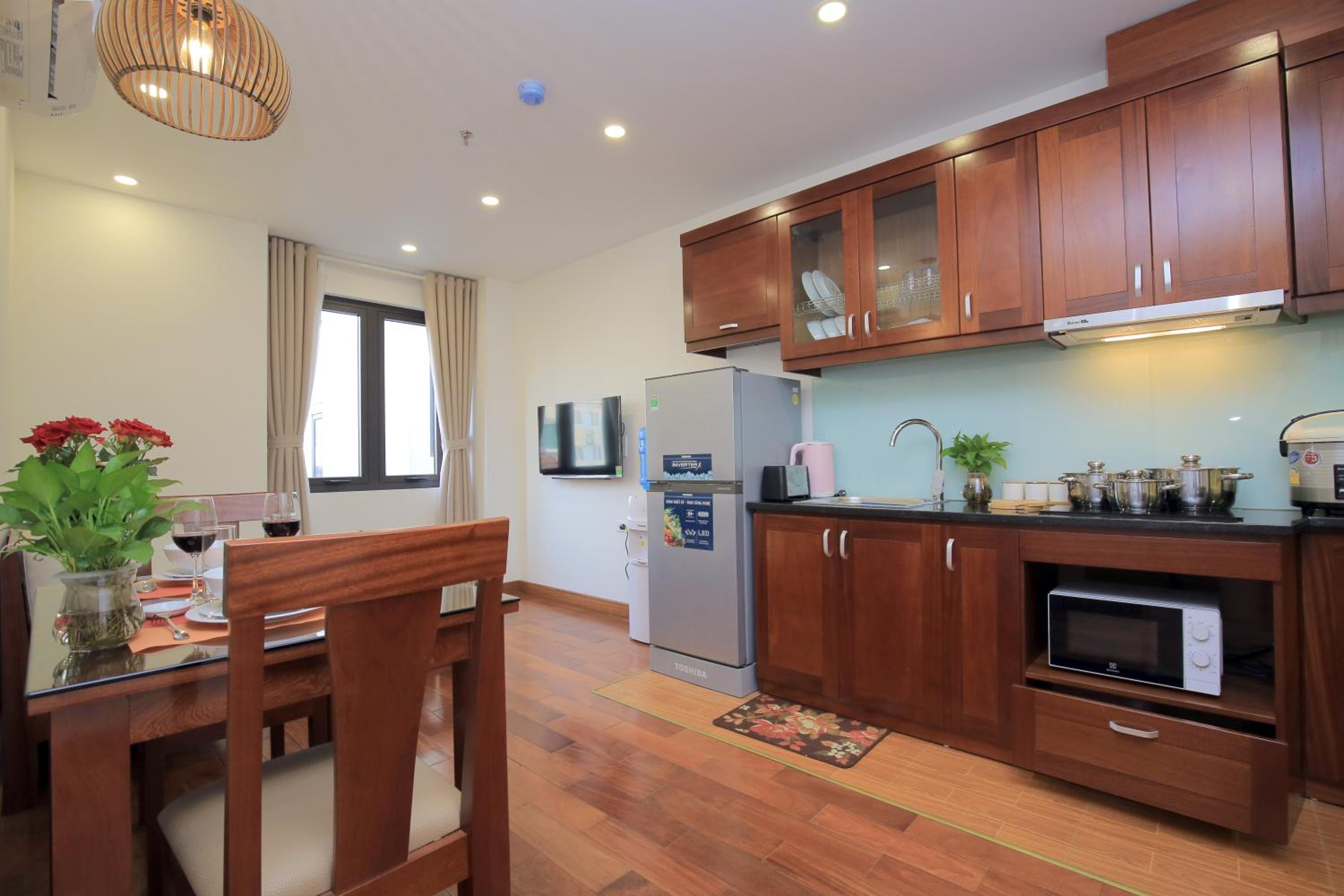 NINE HOUSING 12 Dao Tan