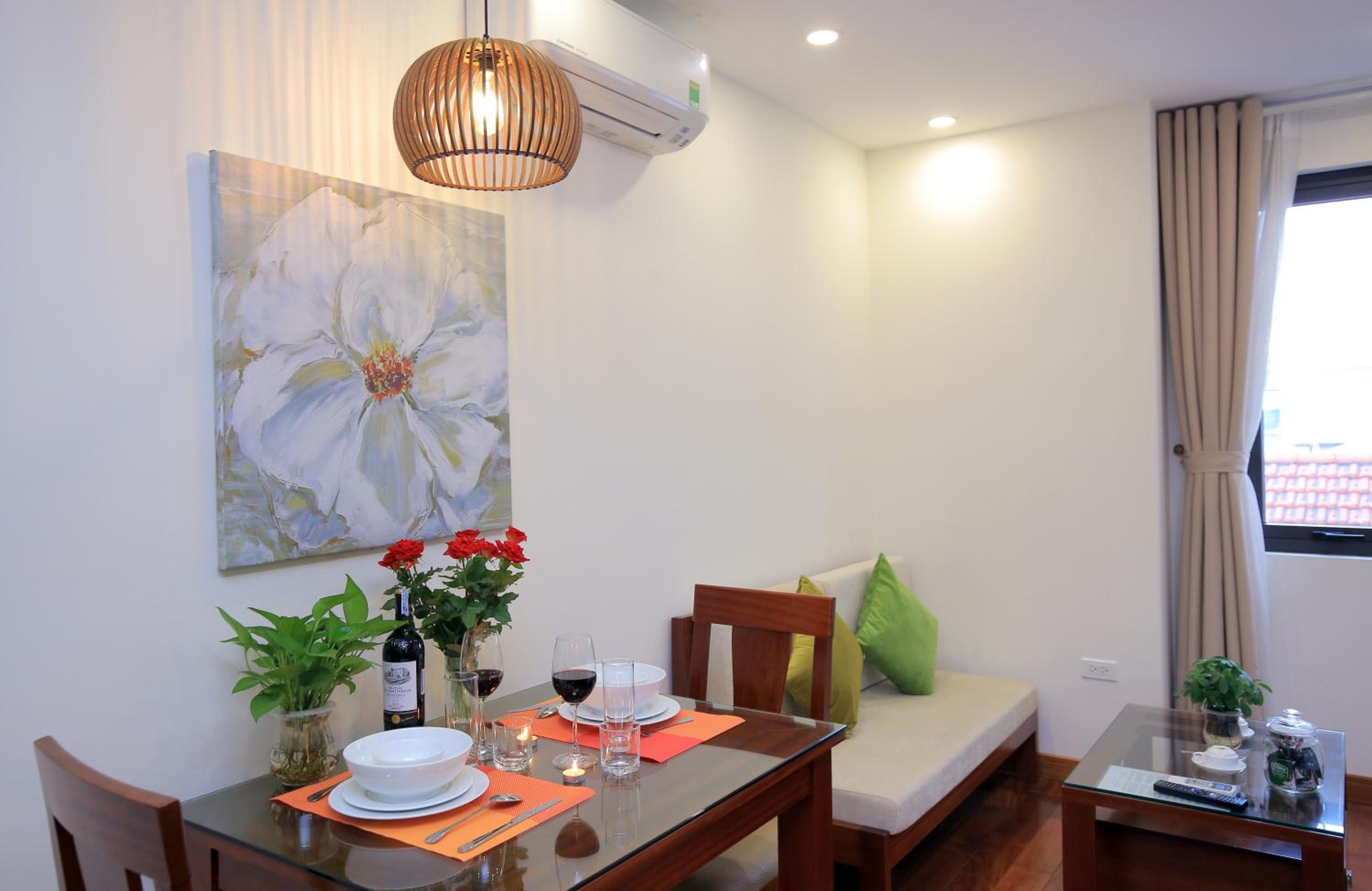 NINE HOUSING 12 Dao Tan
