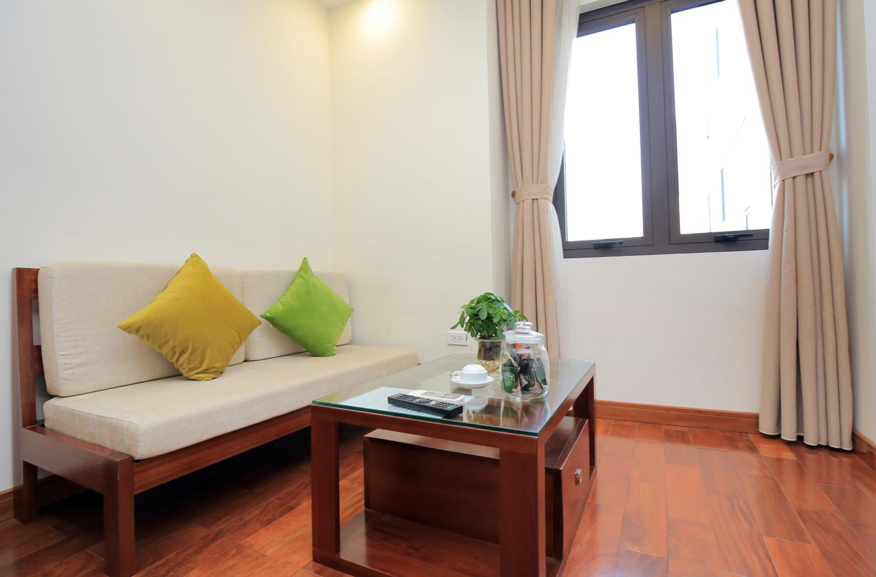 NINE HOUSING 12 Dao Tan