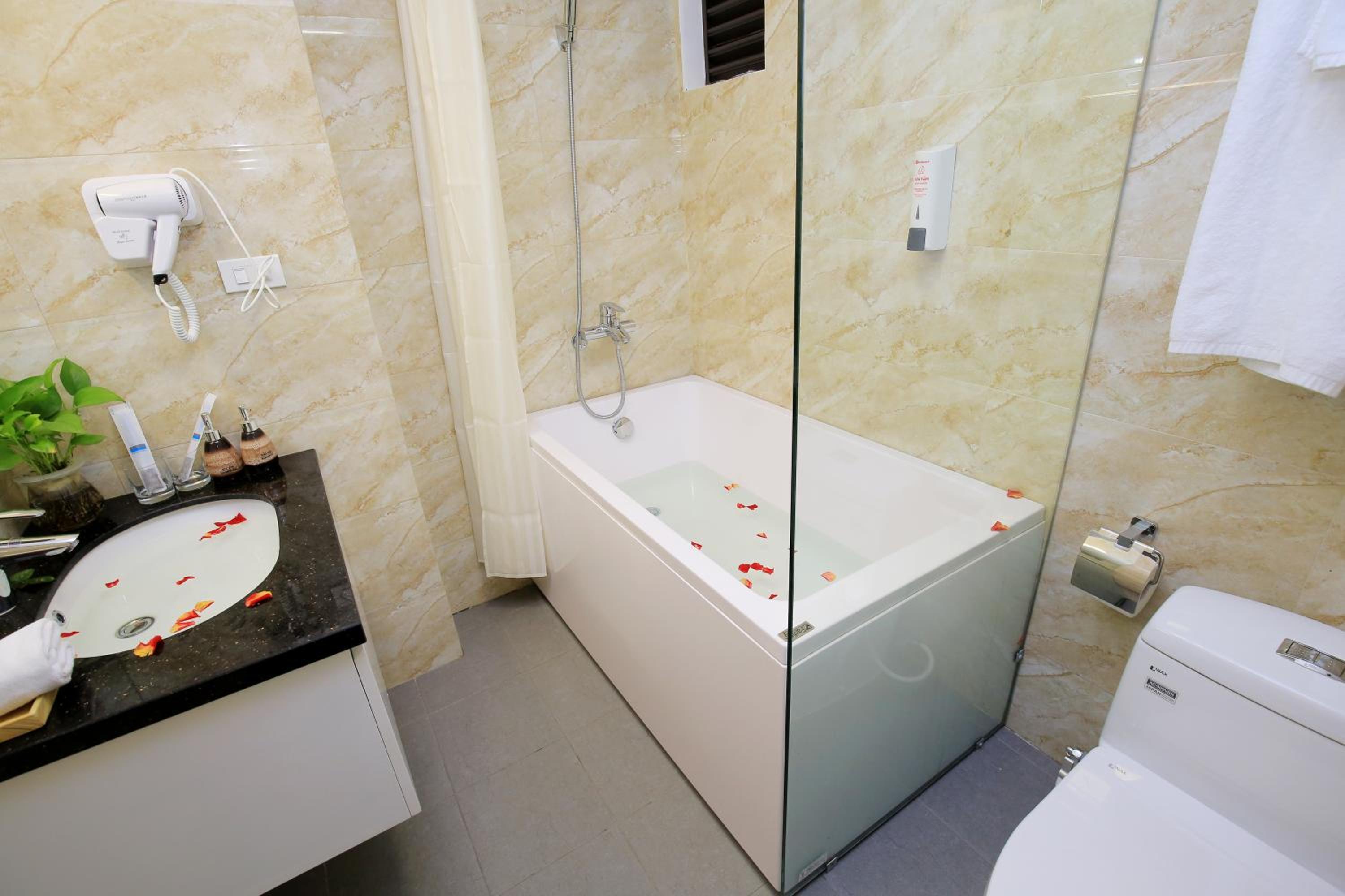 NINE HOUSING 12 Dao Tan