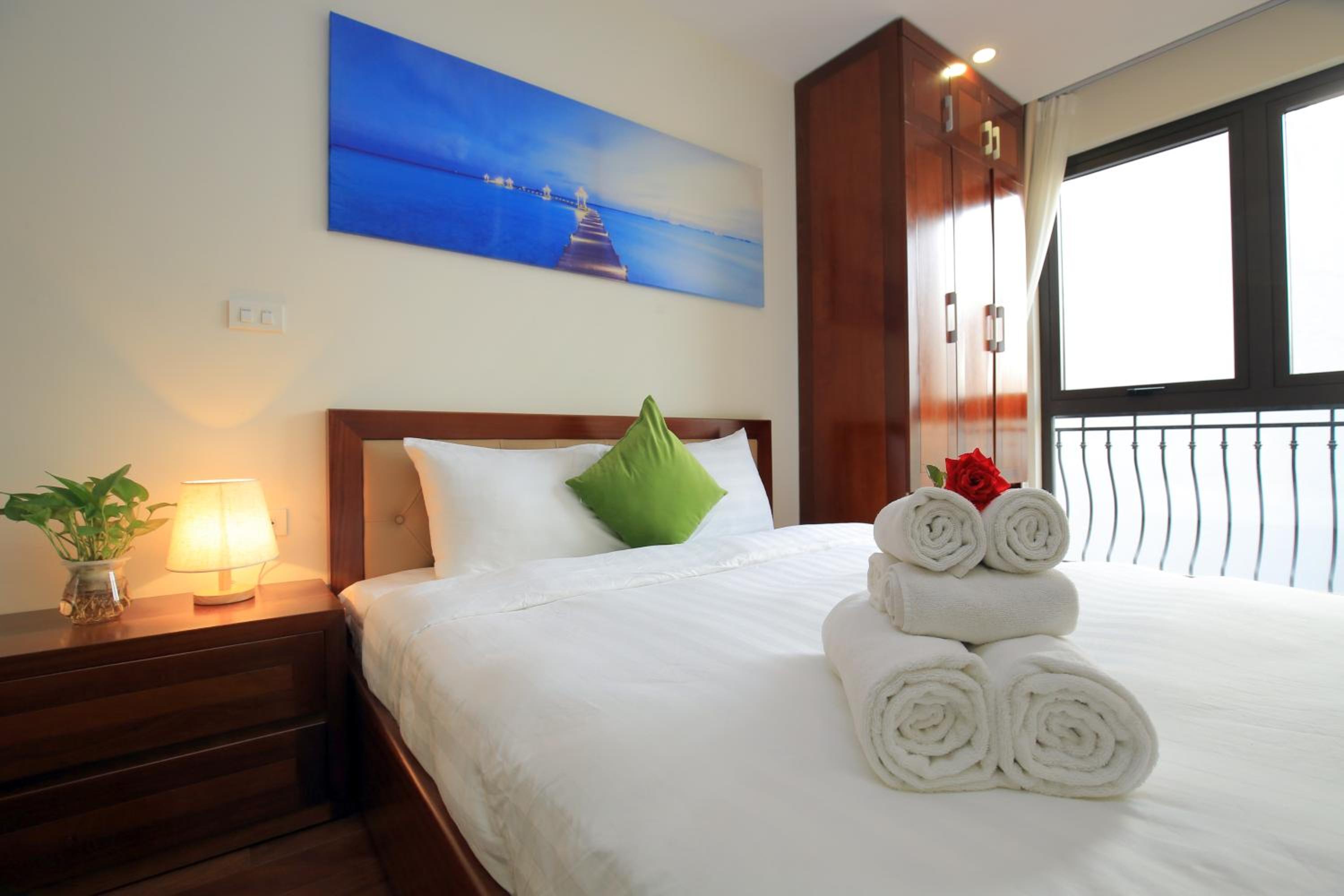 NINE HOUSING 12 Dao Tan