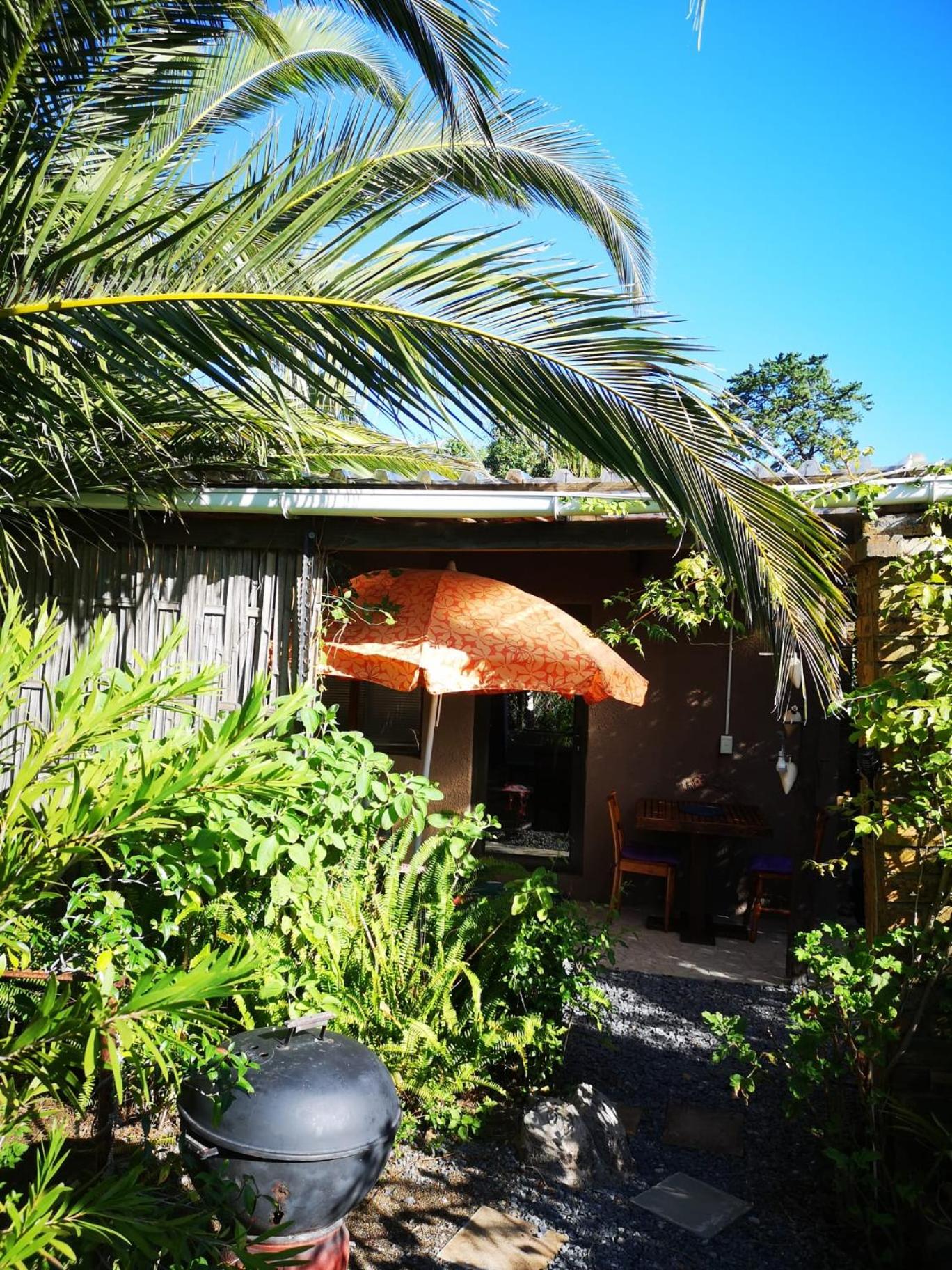 Santika Garden Cottage Stellenbosch view 3
