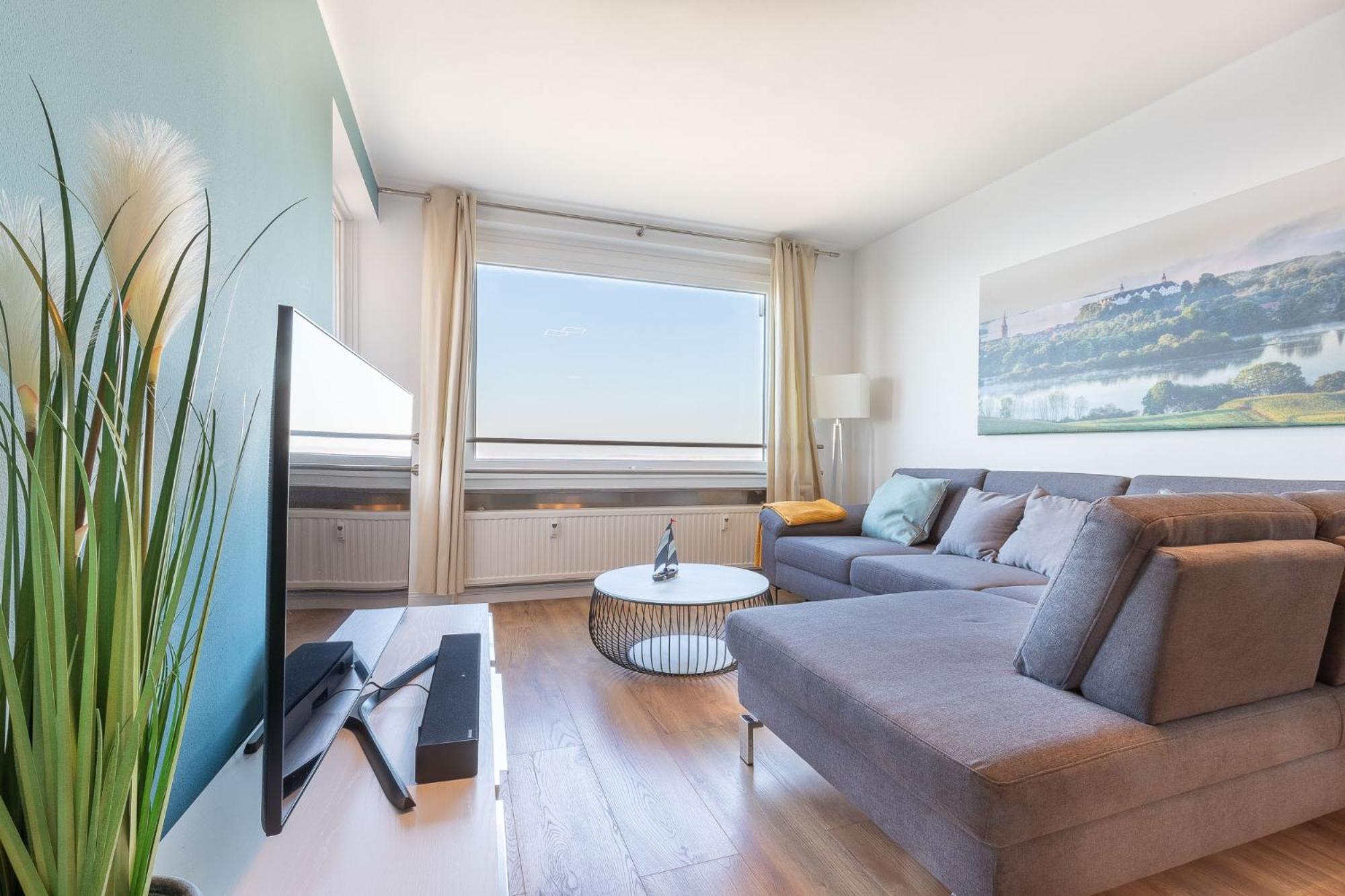 MOOI: Fantastisches Apartment mit Seeblick und Stil, Netflix
