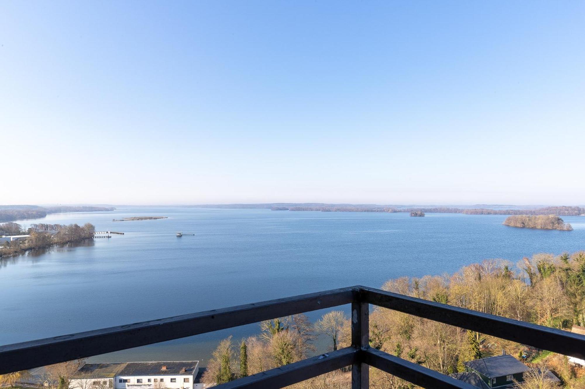 MOOI: Fantastisches Apartment mit Seeblick und Stil, Netflix