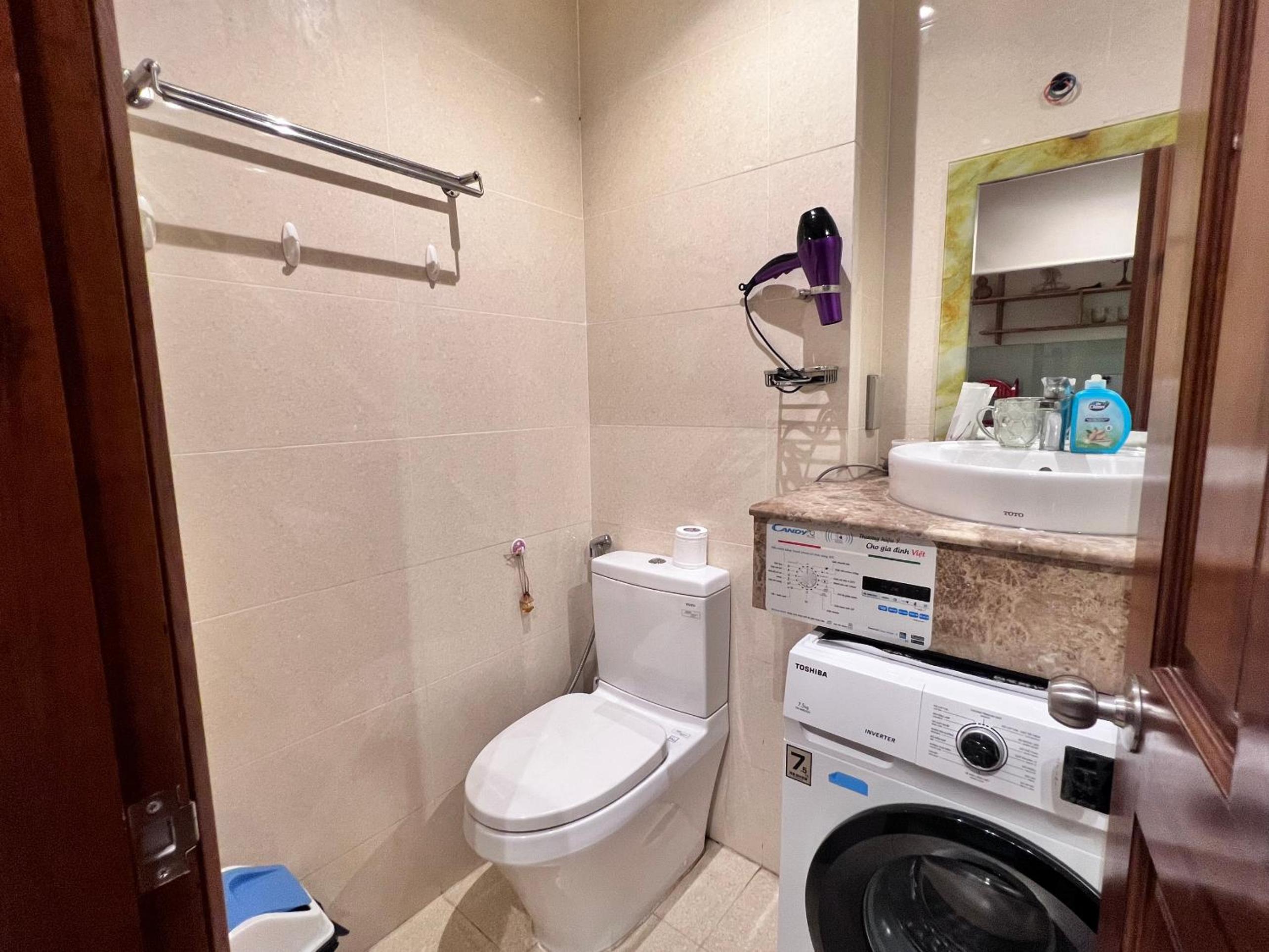 Apartment Sky Center Tháp A Gần Sân Bay Tân Sơn Nhất