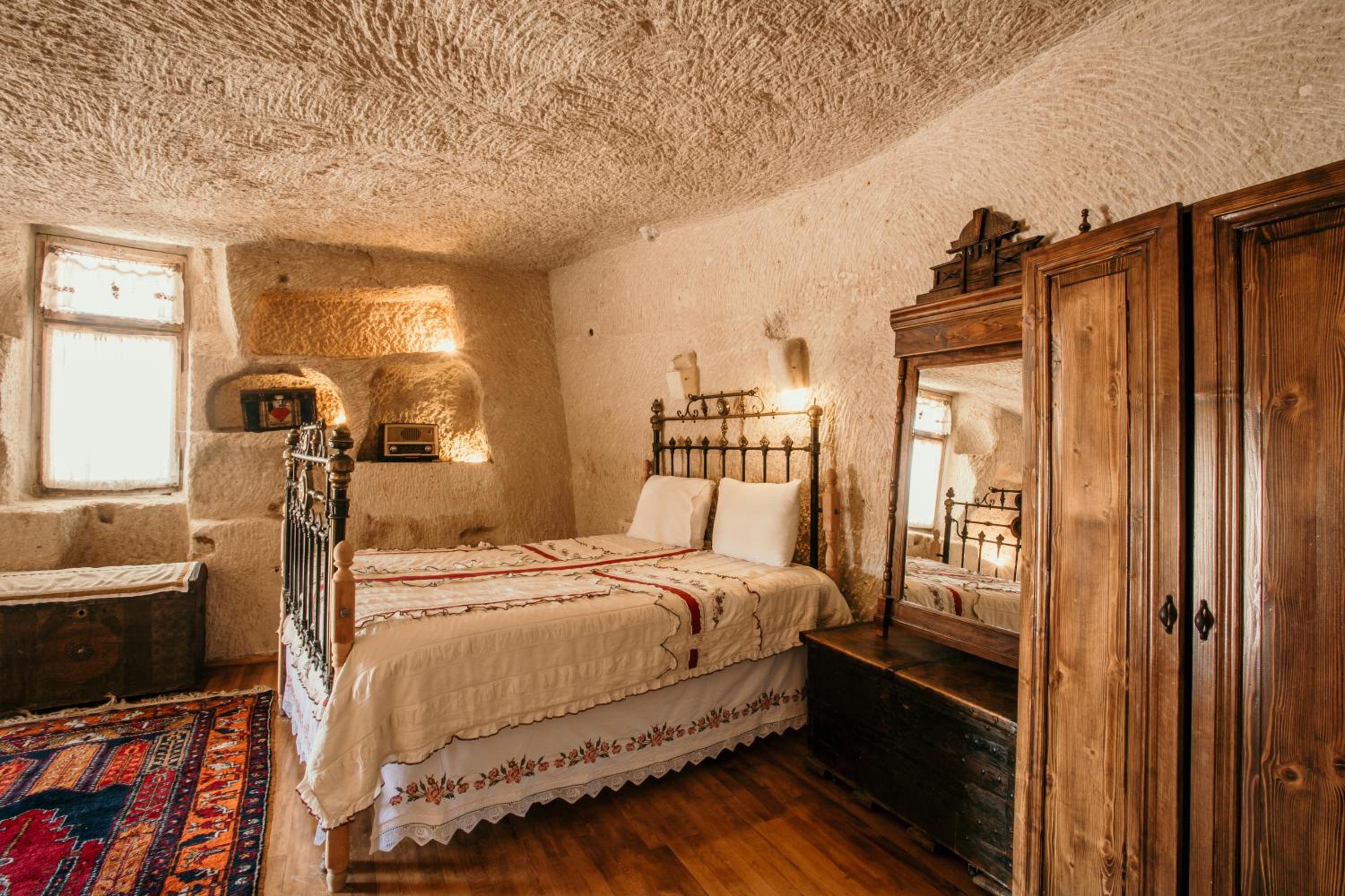 Village Cave House Hotel - Image 37