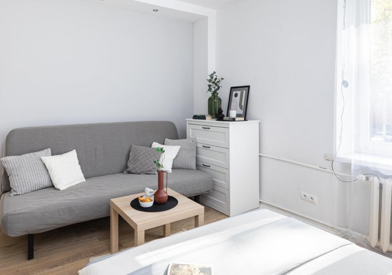 SuperApart Dzielna 9a