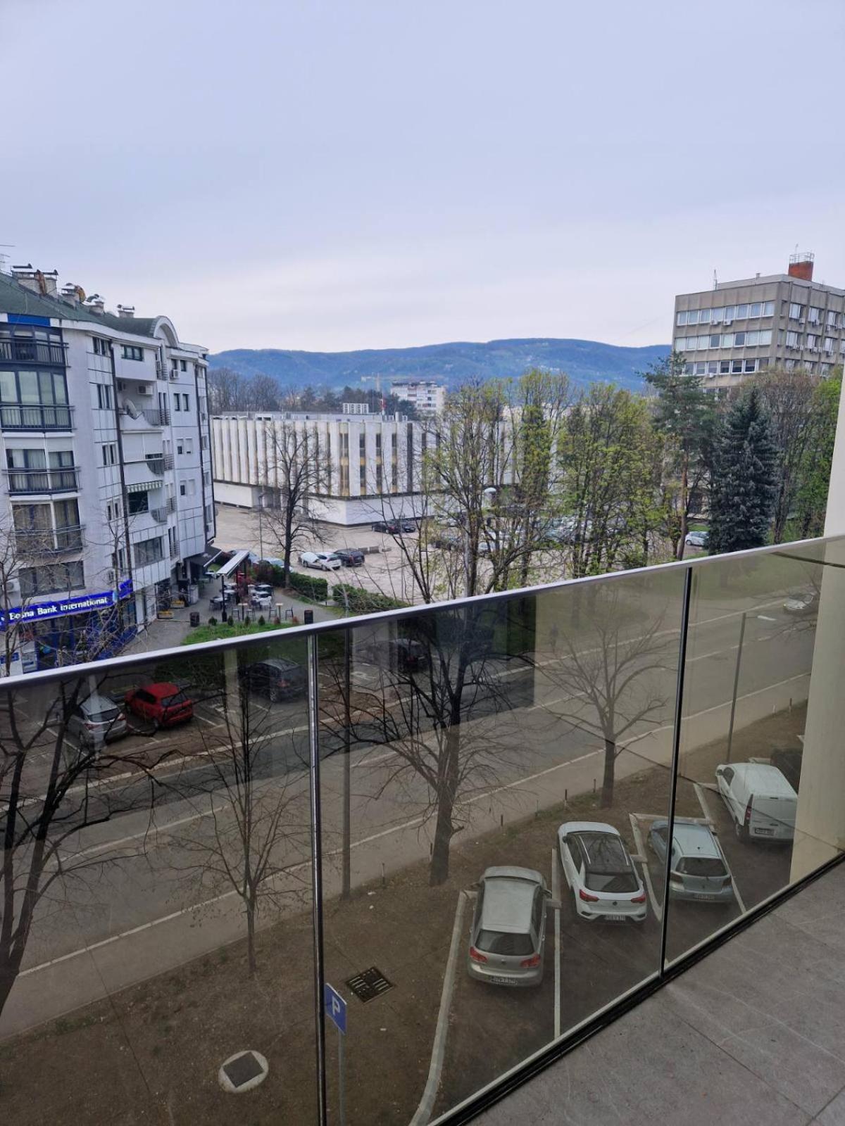 TOMAS LUX APARTMENTS
