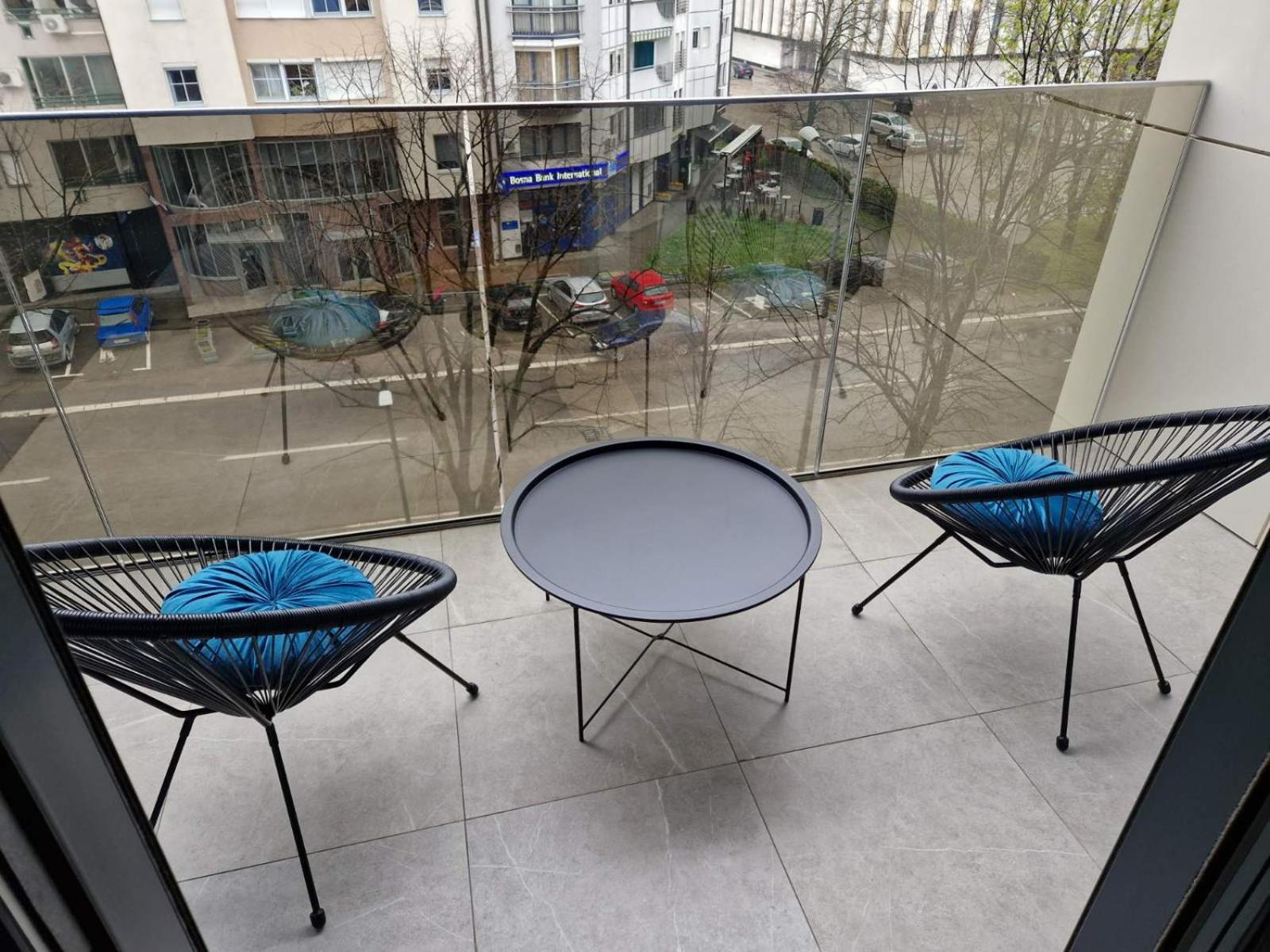 TOMAS LUX APARTMENTS