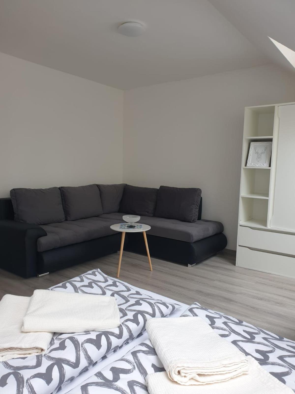 Ferienwohnung 6 - Gourmetzimmer