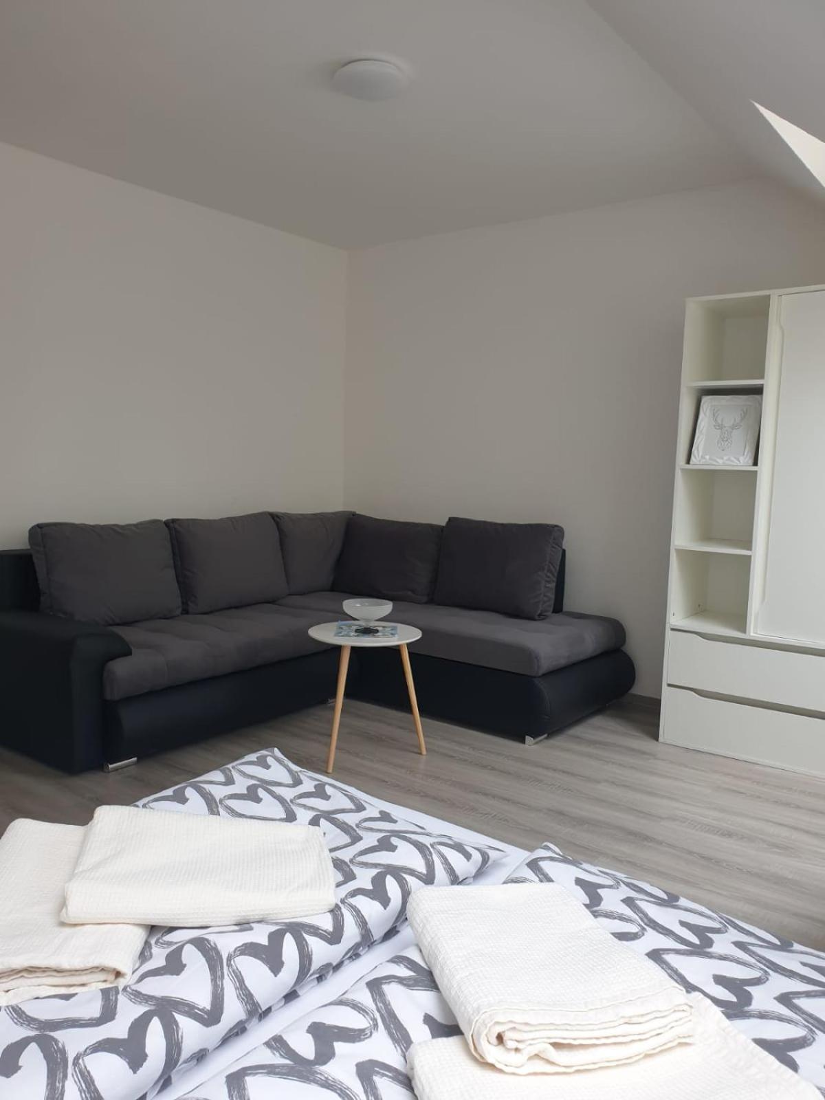 Ferienwohnung 6 - Gourmetzimmer