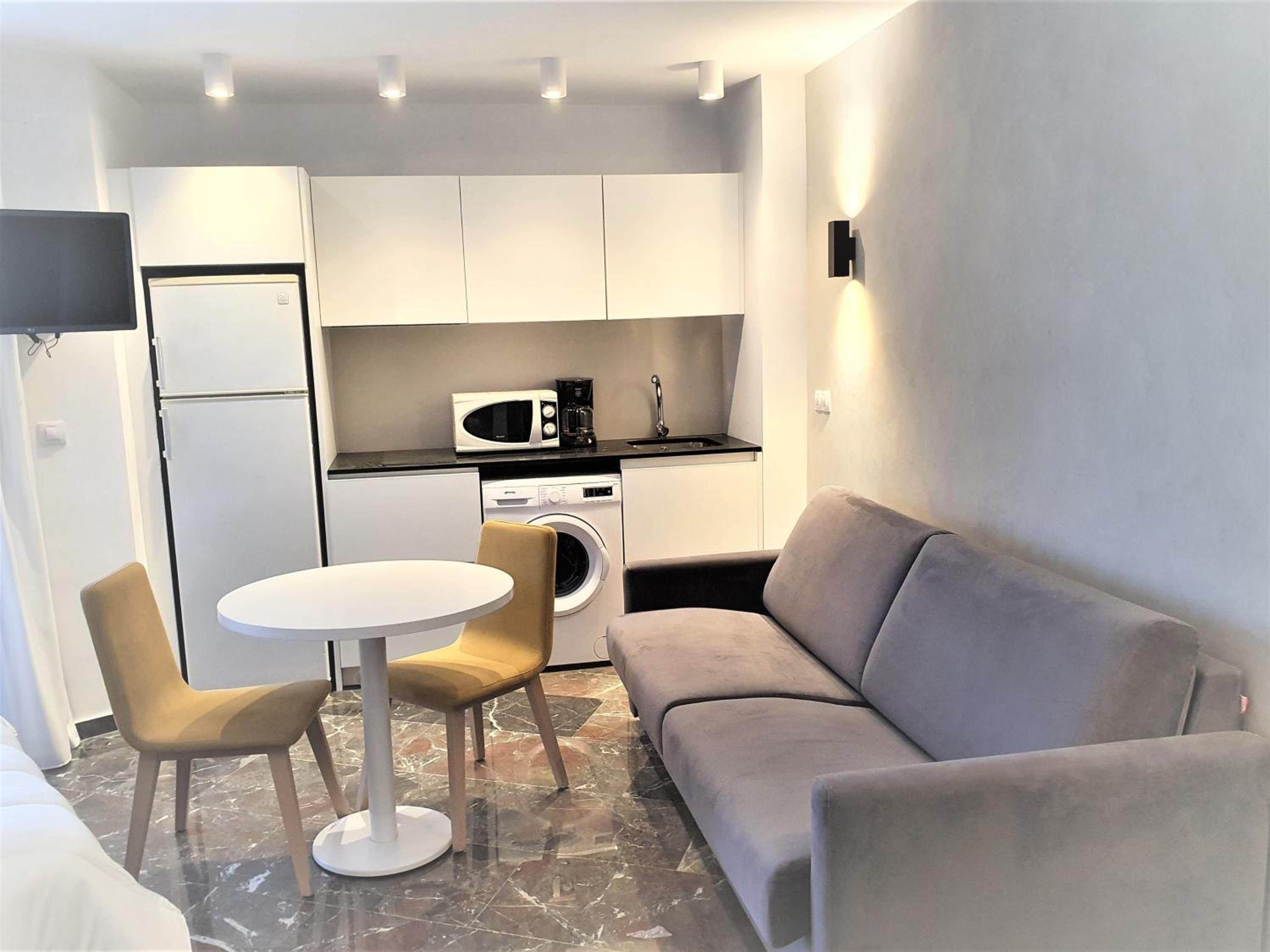 Apartamentos San Jaime Center Suites