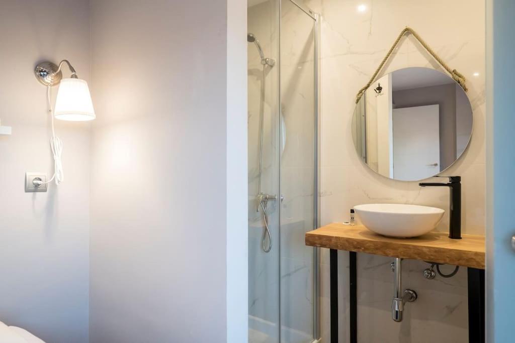 BeBarceloner Sant Andreu Apartments - 1 bedroom with terrace
