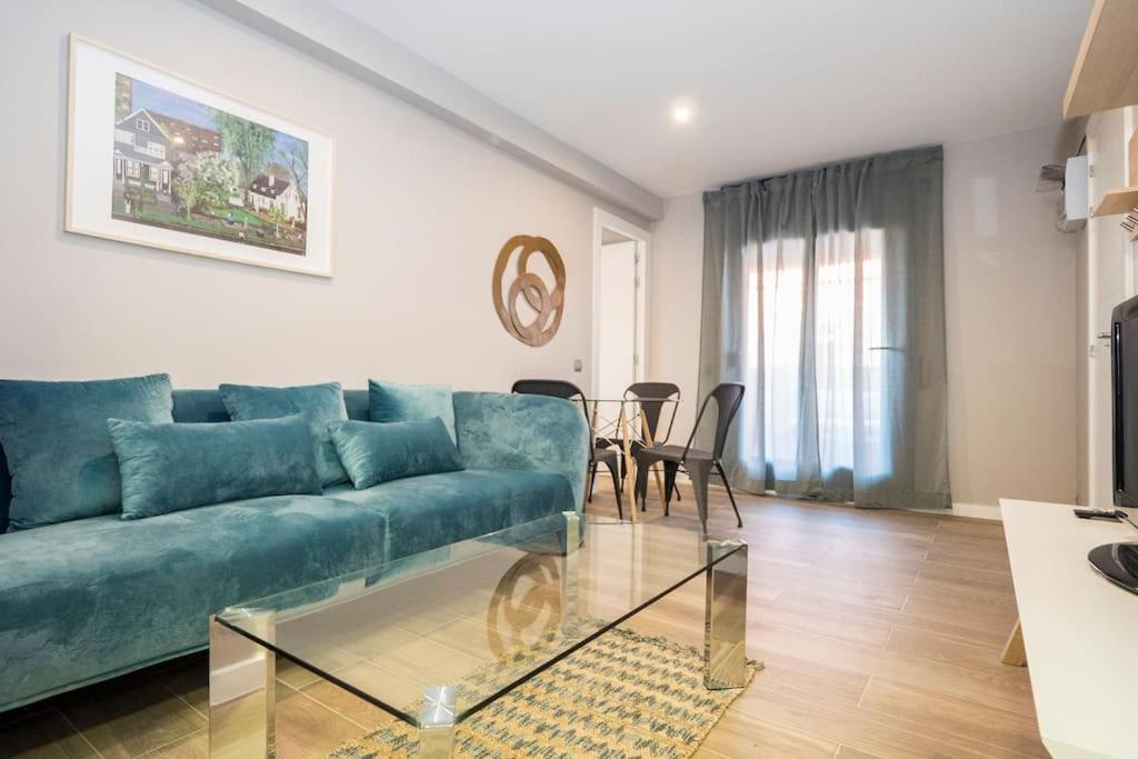 BeBarceloner Sant Andreu Apartments - 1 bedroom with terrace