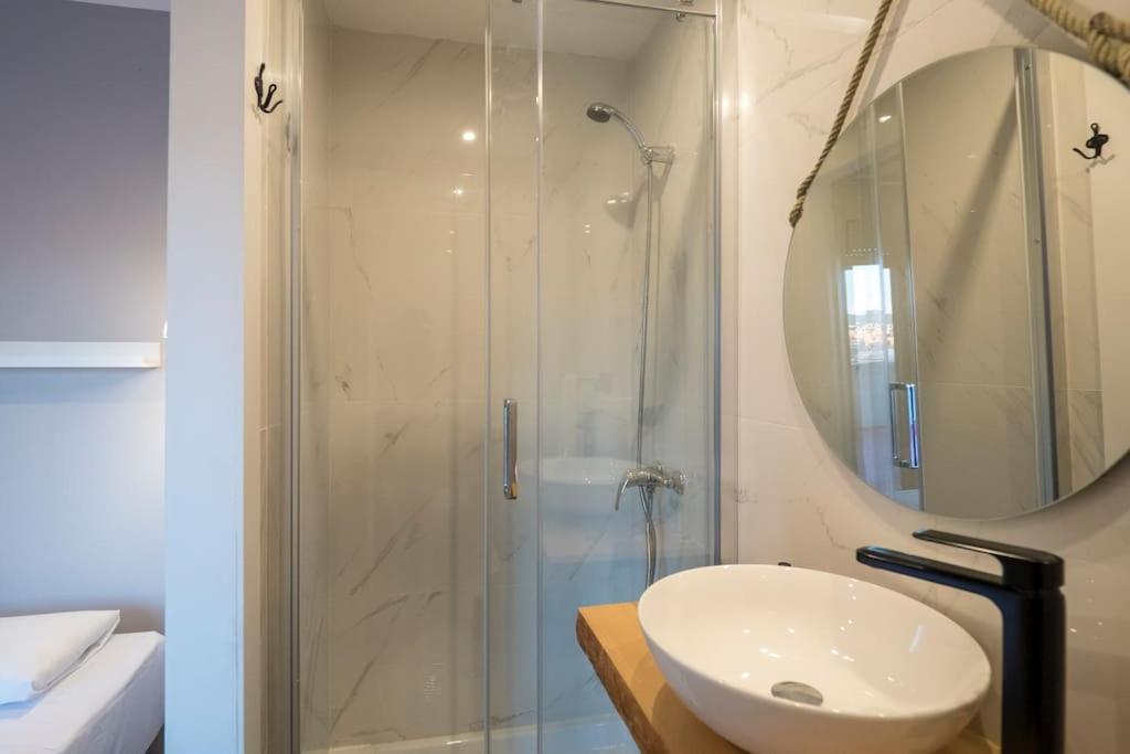 BeBarceloner Sant Andreu Apartments - 1 bedroom with terrace