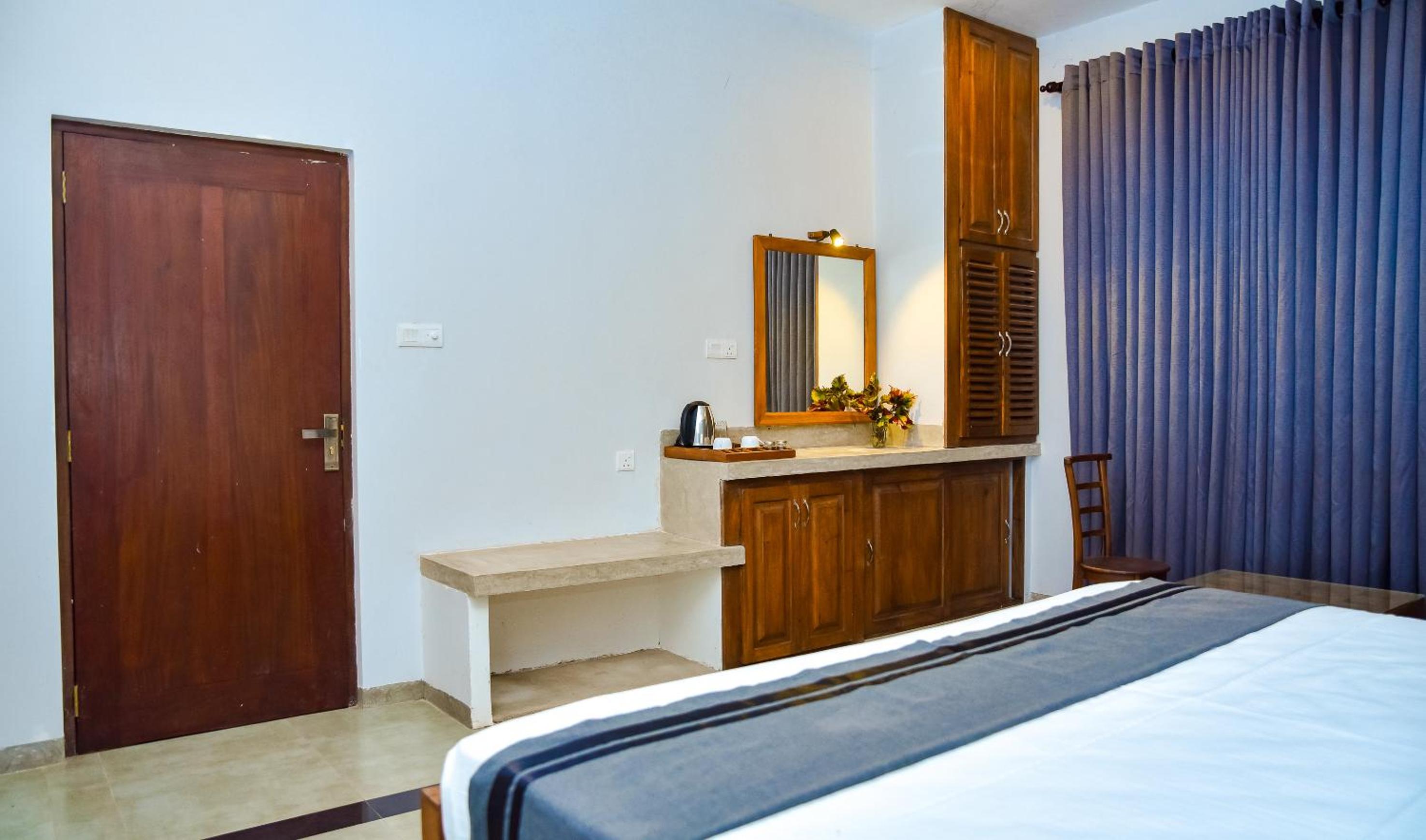 Katunayake Tectona Grandis view 3