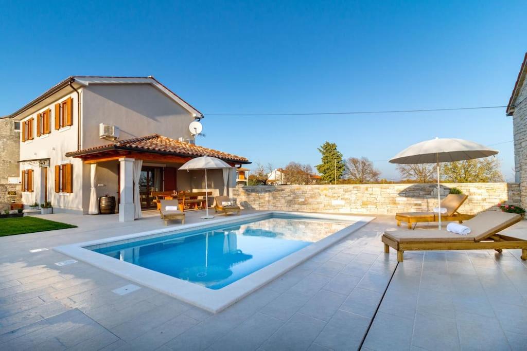 Villa NIMA - Holiday house with private pool photo 4