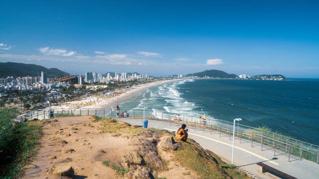 Condomínio em Guarujá