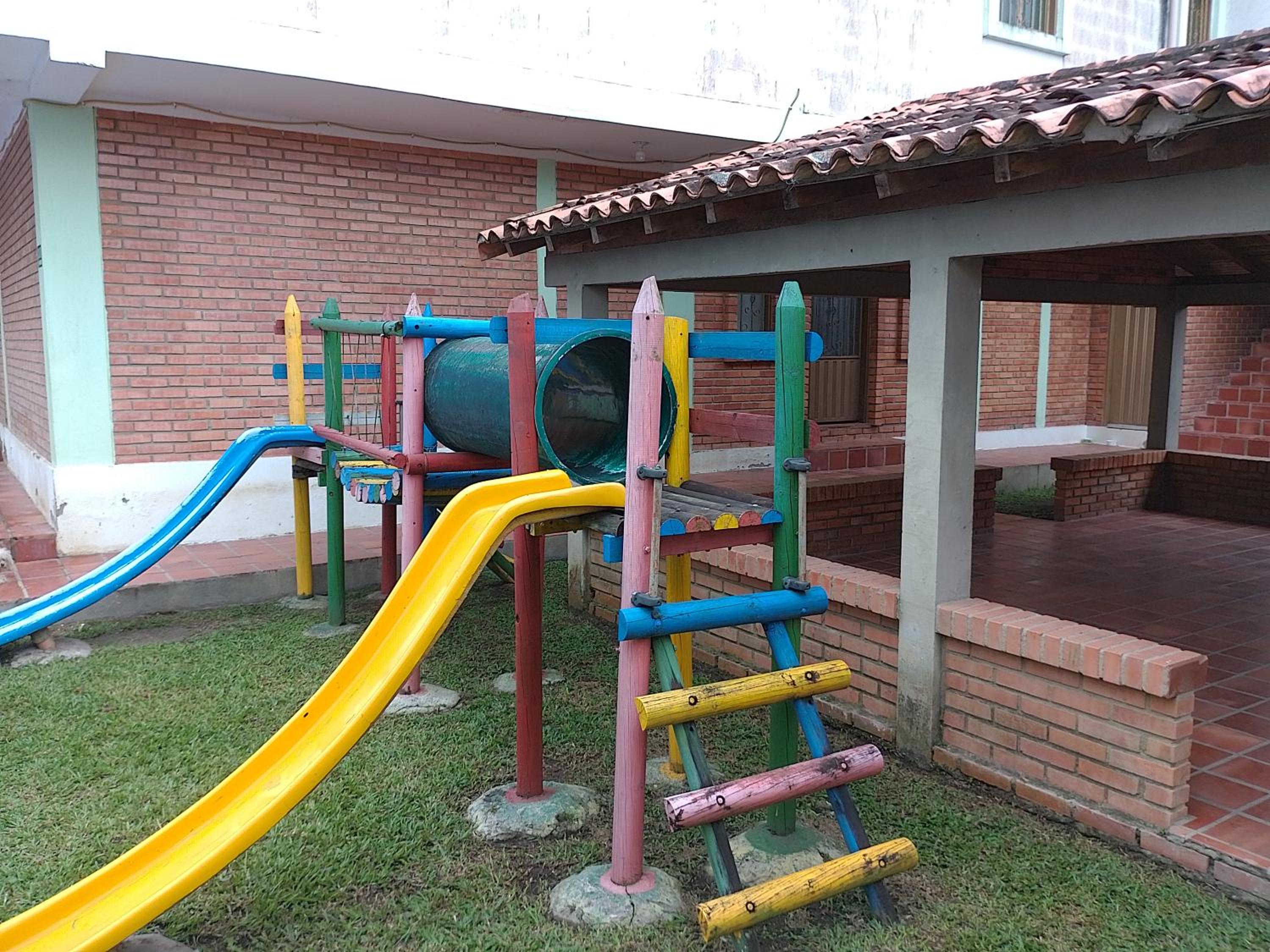 Cabaña y apartamentos