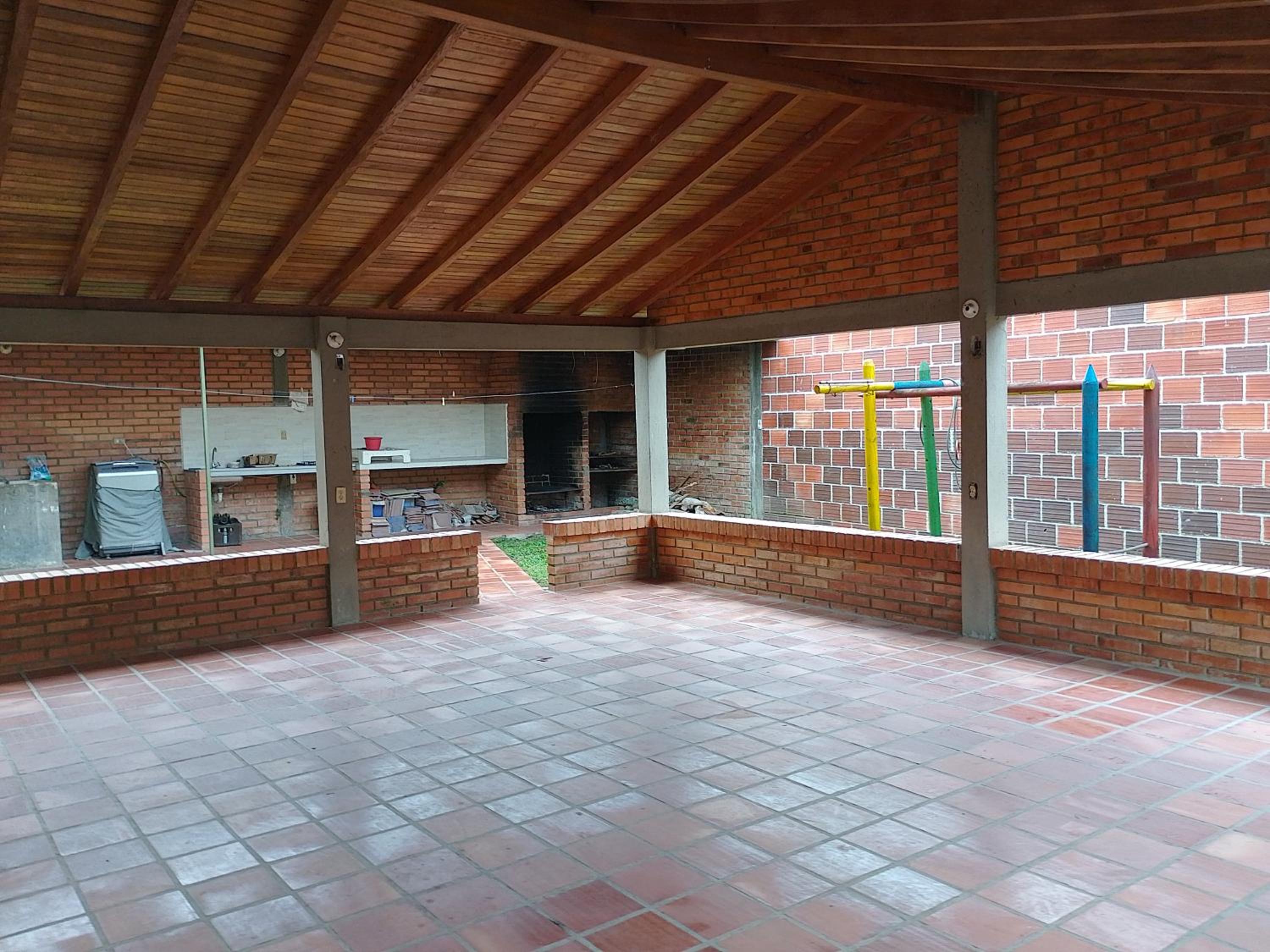 Cabaña y apartamentos