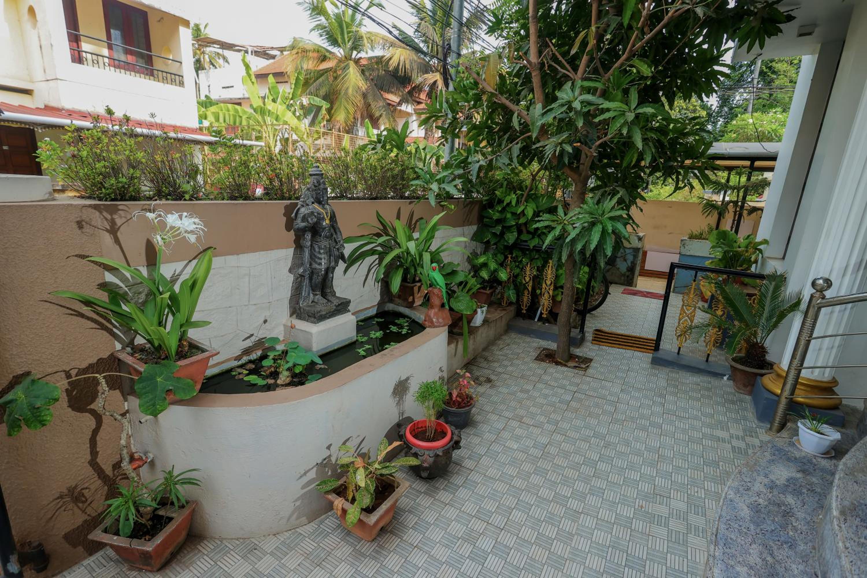 NALINAM HOMESTAY