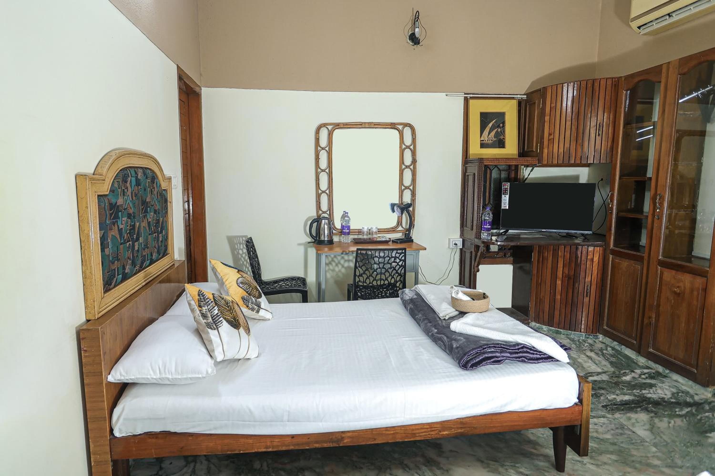 NALINAM HOMESTAY