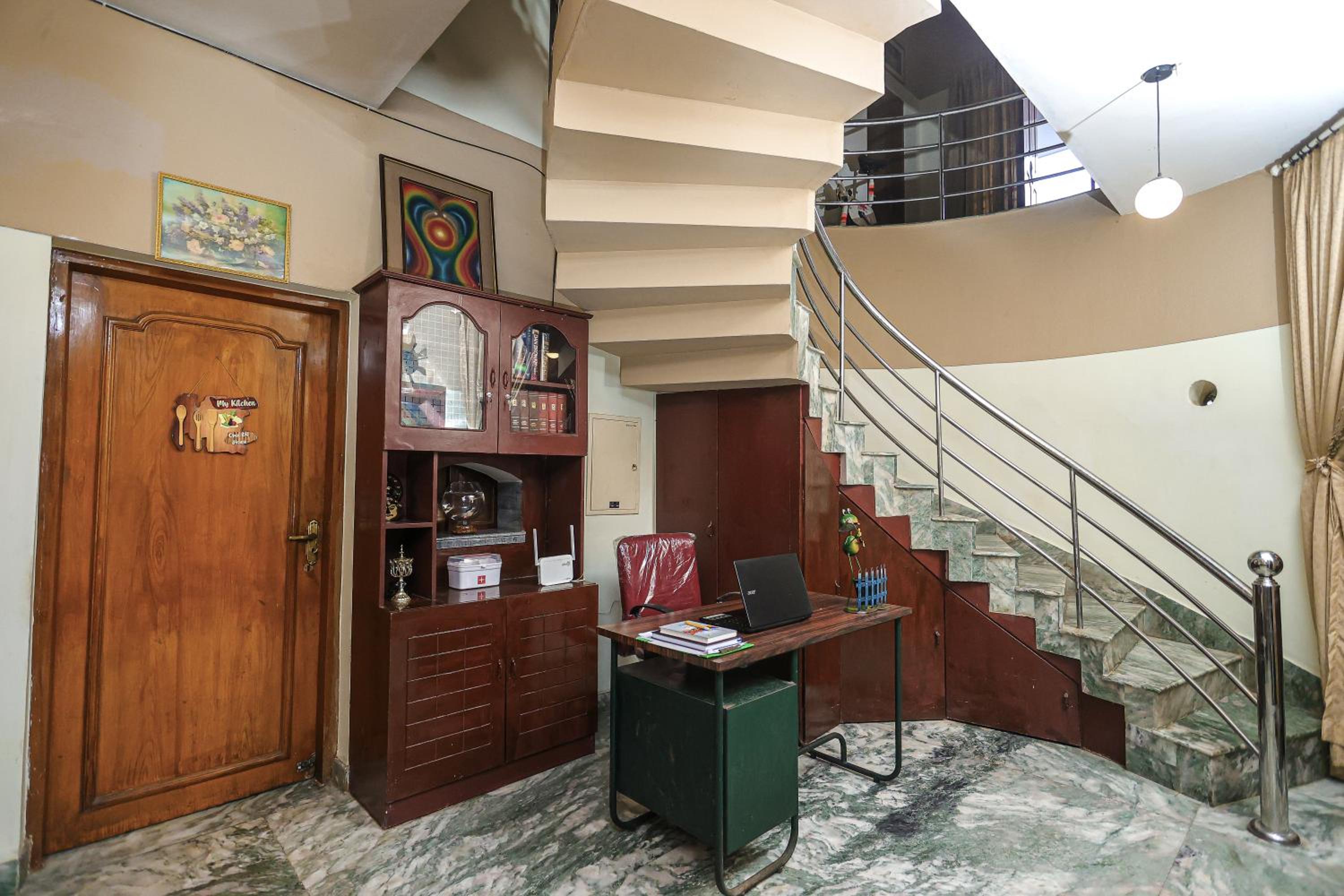 NALINAM HOMESTAY