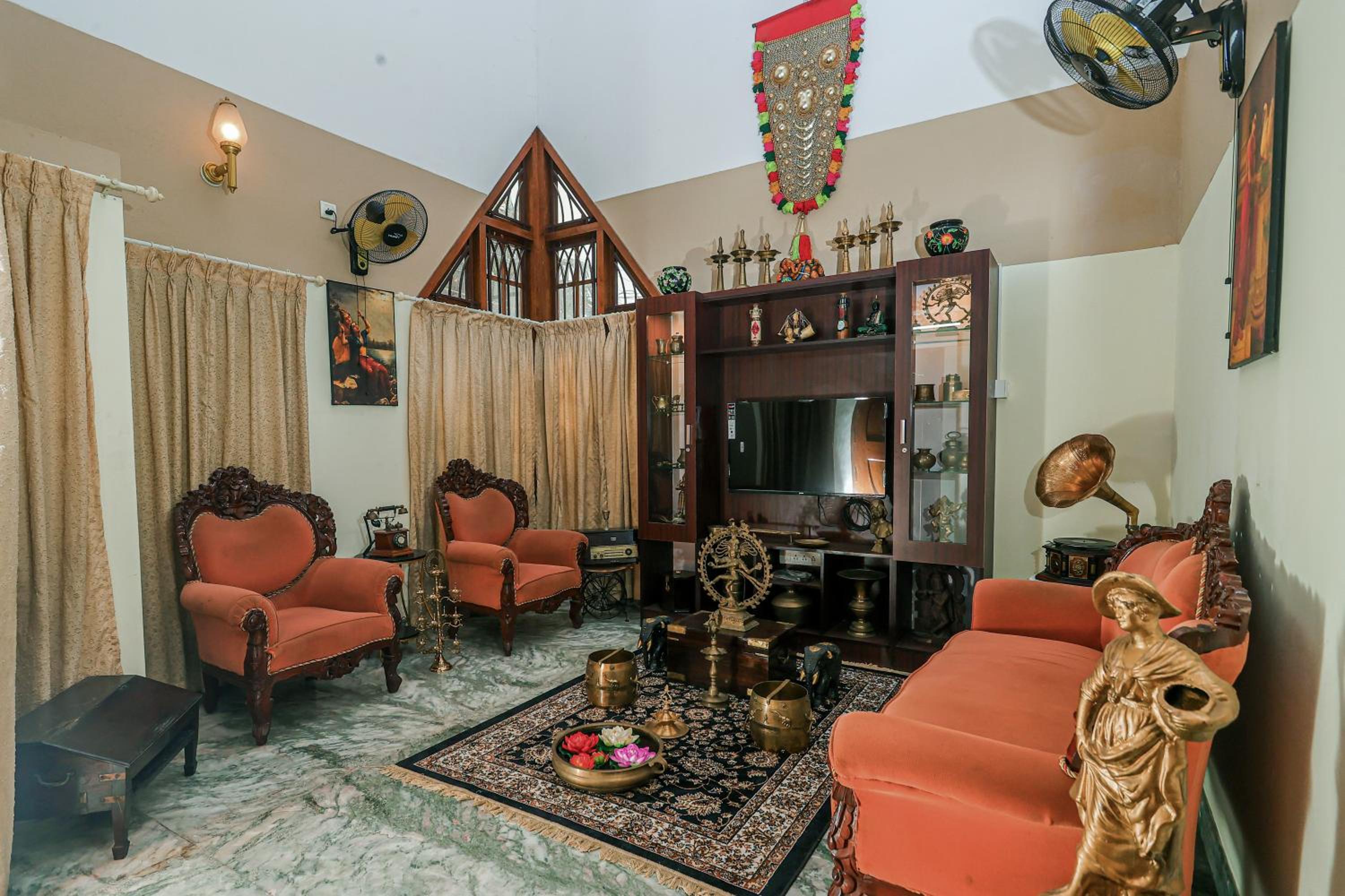 NALINAM HOMESTAY
