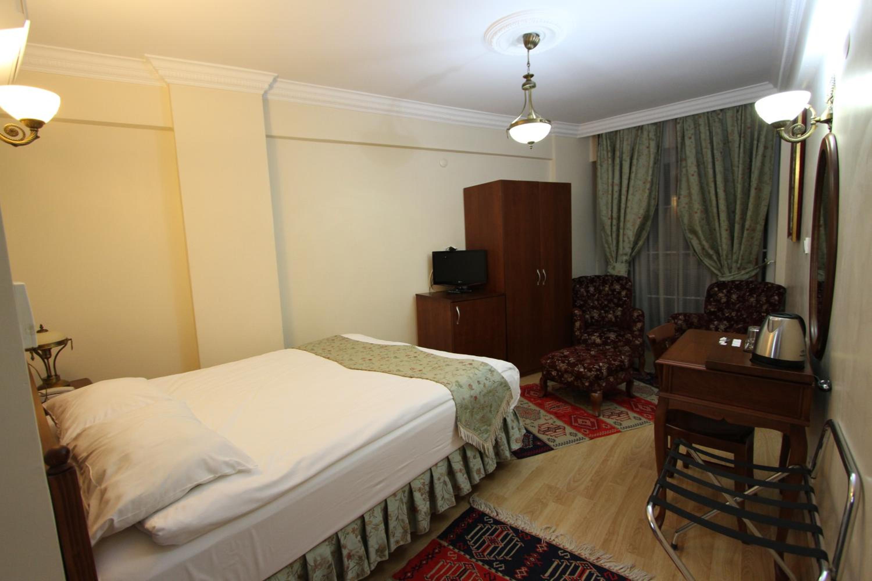 Basileus Hotel - Image 13