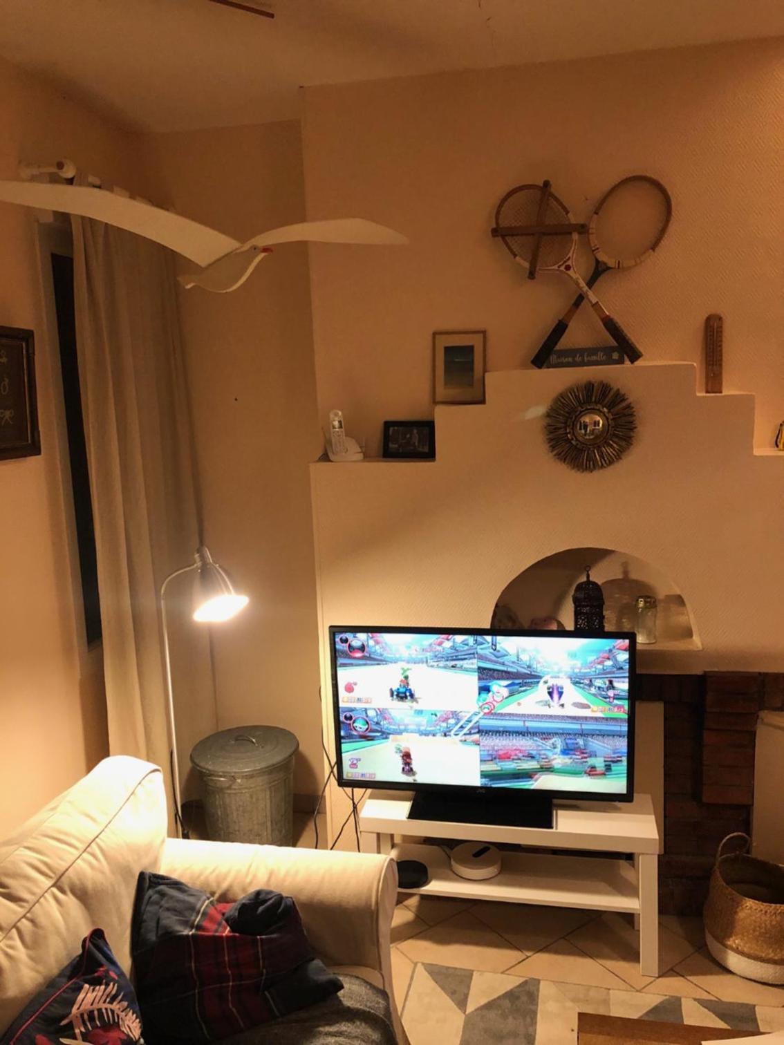 La plage au bout du jardin / Sword Beach cottage