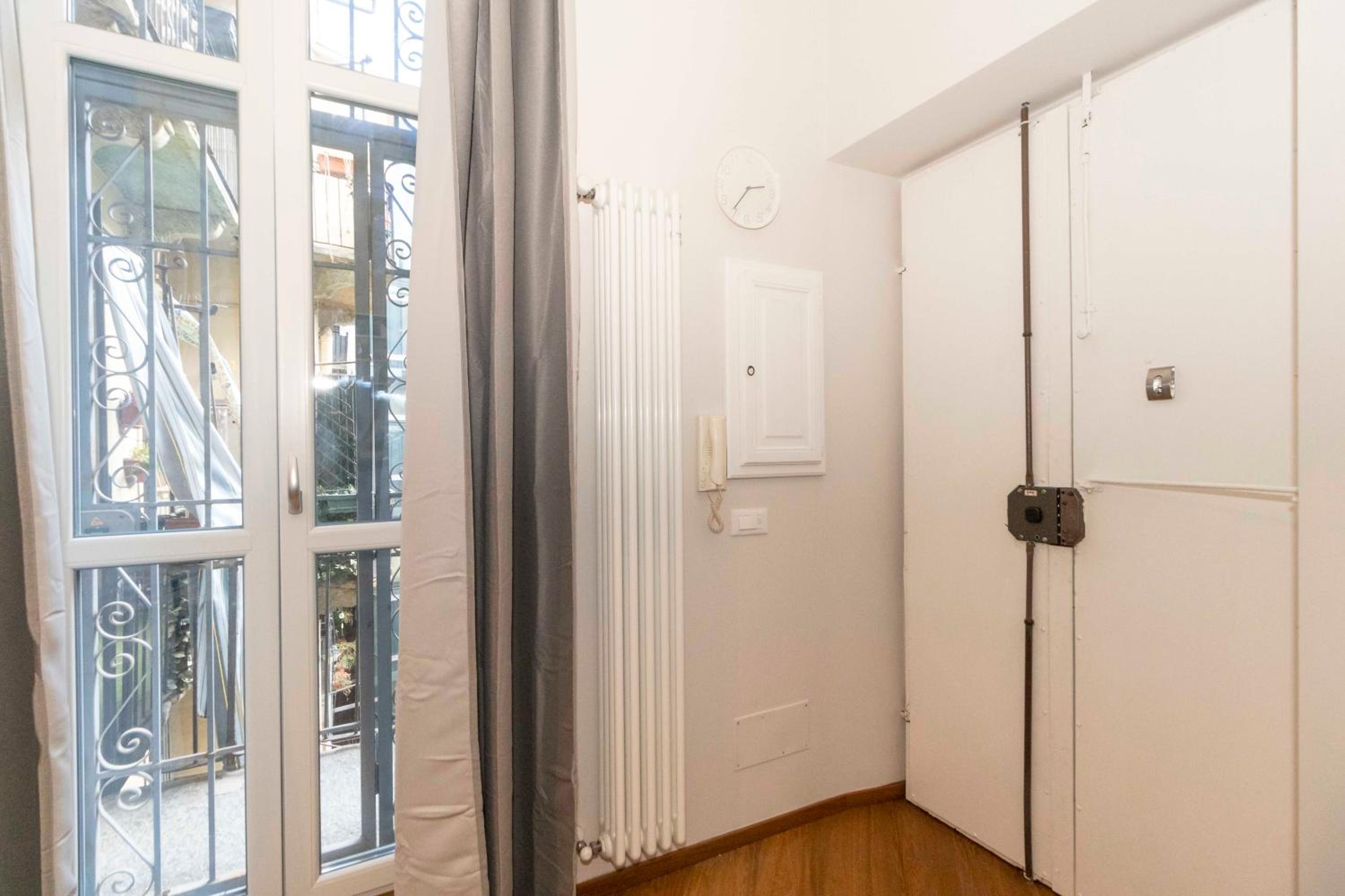 La Mole Central & Comfy Apartment view 2