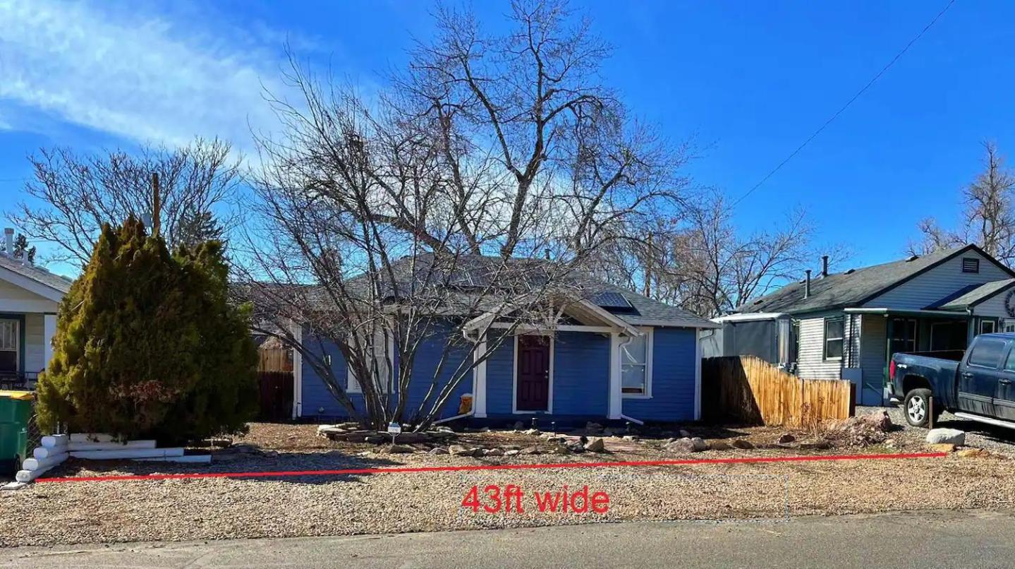 Hot tub, Quiet 3 Bedroom, Close to Downtown, WFH view 5