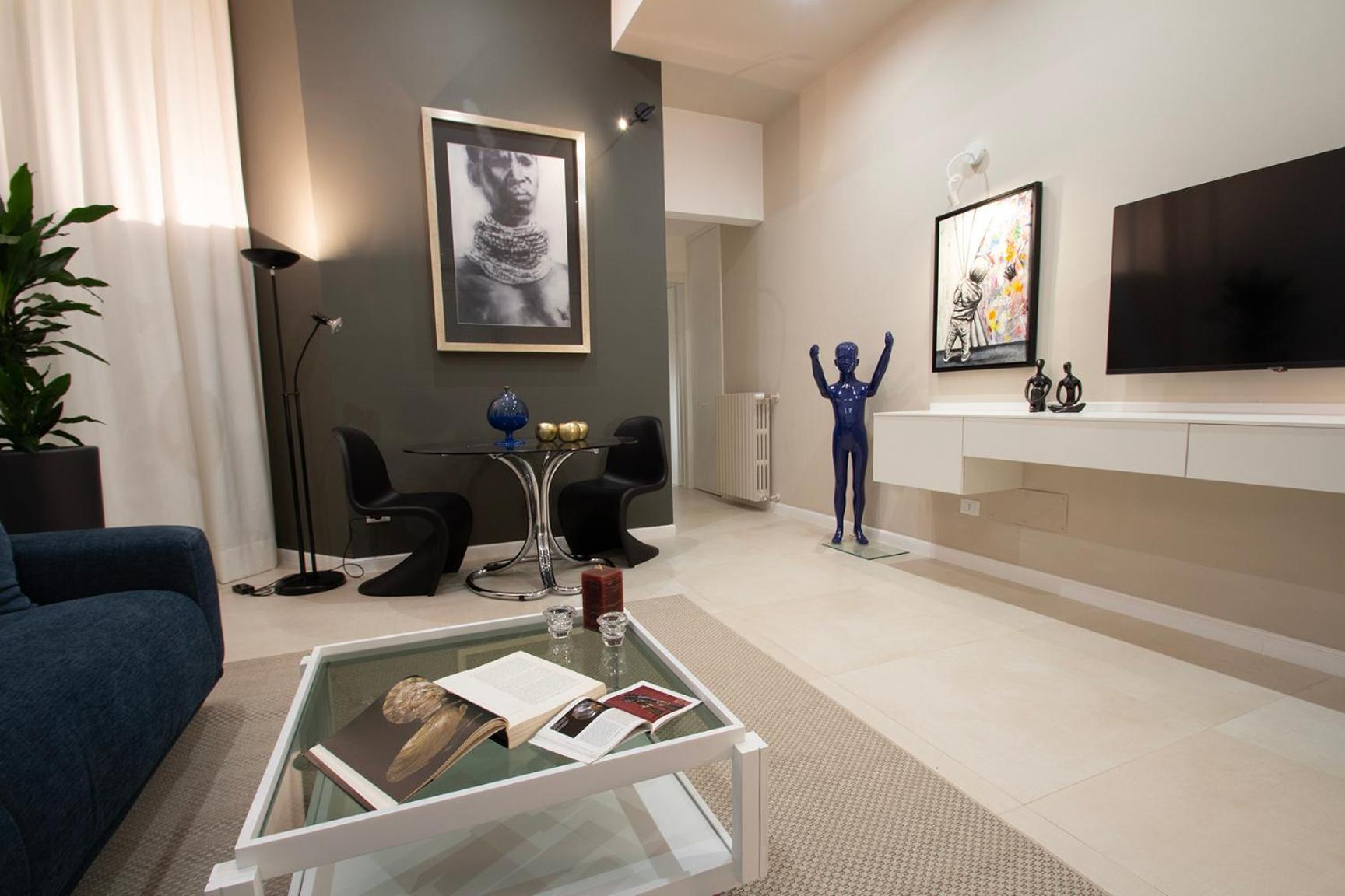 La Chimera Luxury Home photo 3