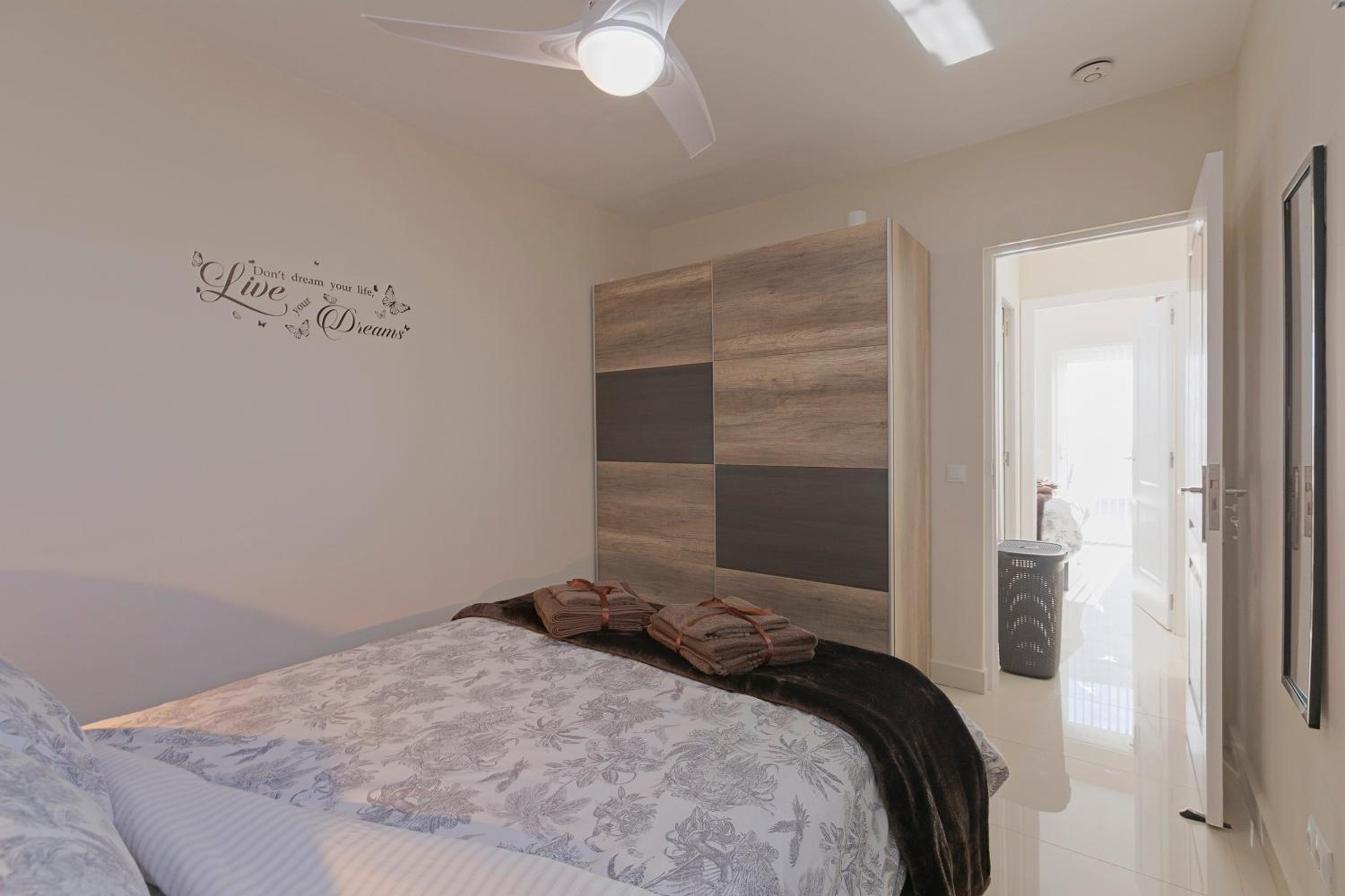 Stunning Apartment - Near Los Cristianos