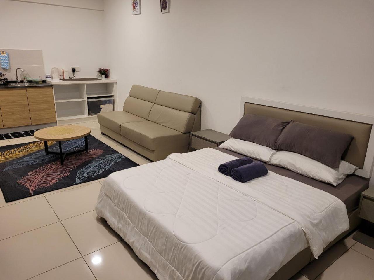 MHA 15 SUlTE EVO SOHO BANDAR BARU BANGI FREE NETFLIX AND WIFI photo 7